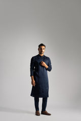 Naureen Elegant Kurta Set