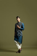 Nimra Signature Kurta Set