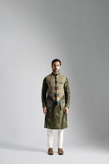 Hiba Elegant Kurta Ensemble