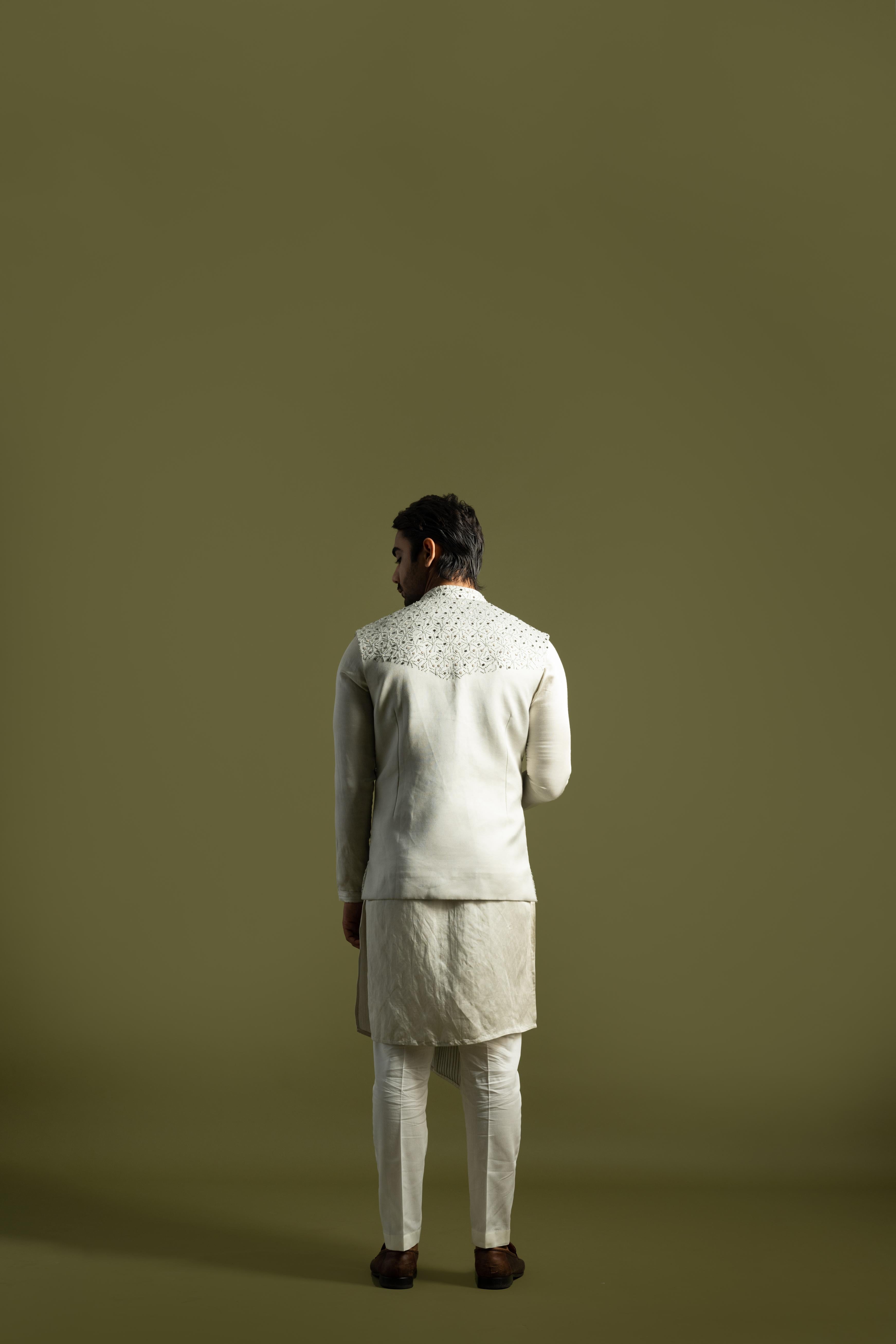 Hoor Elegant Festive Wear