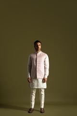 Haniya Signature Kurta Set