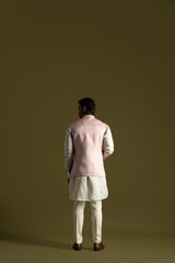 Haniya Signature Kurta Set