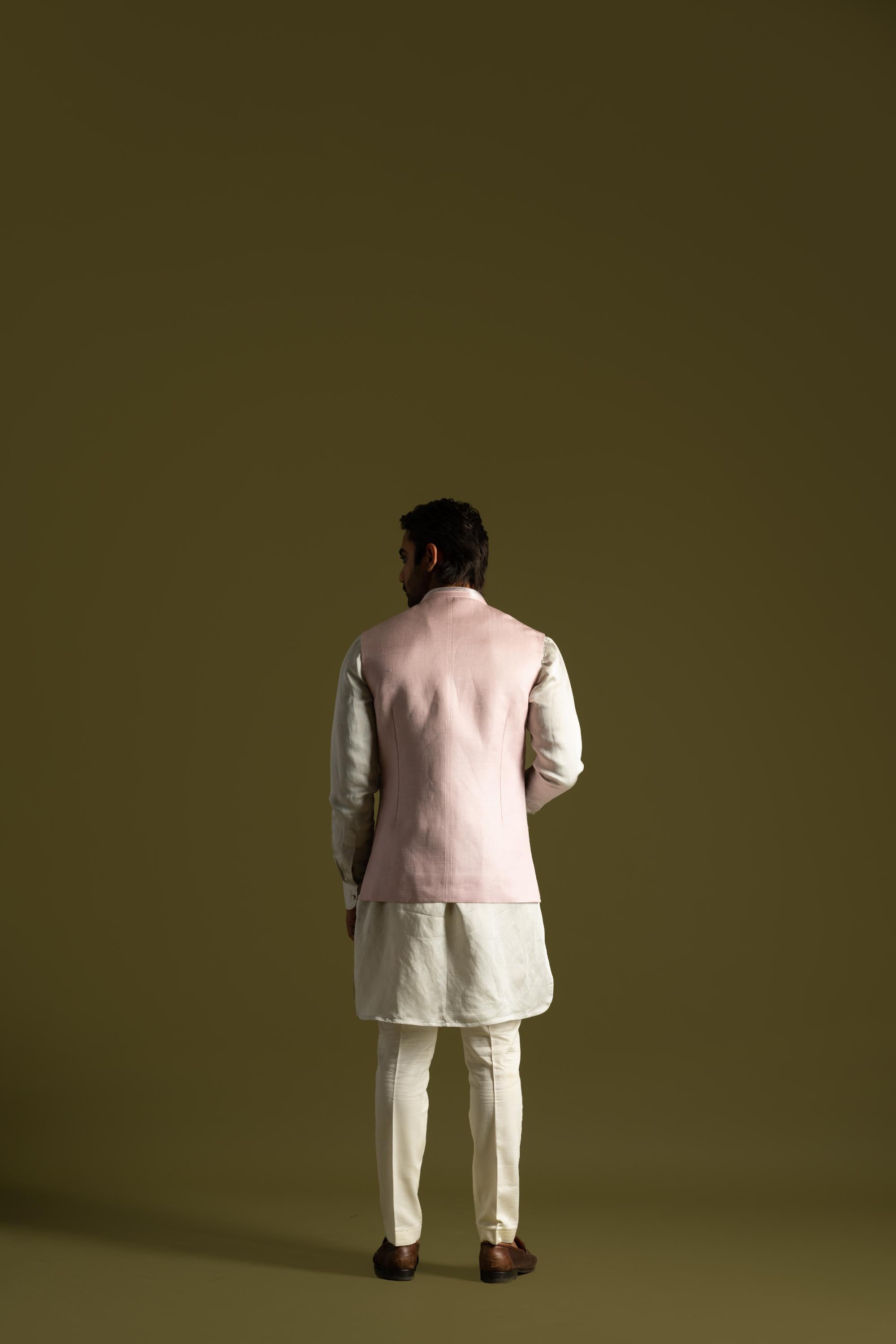 Haniya Signature Kurta Set