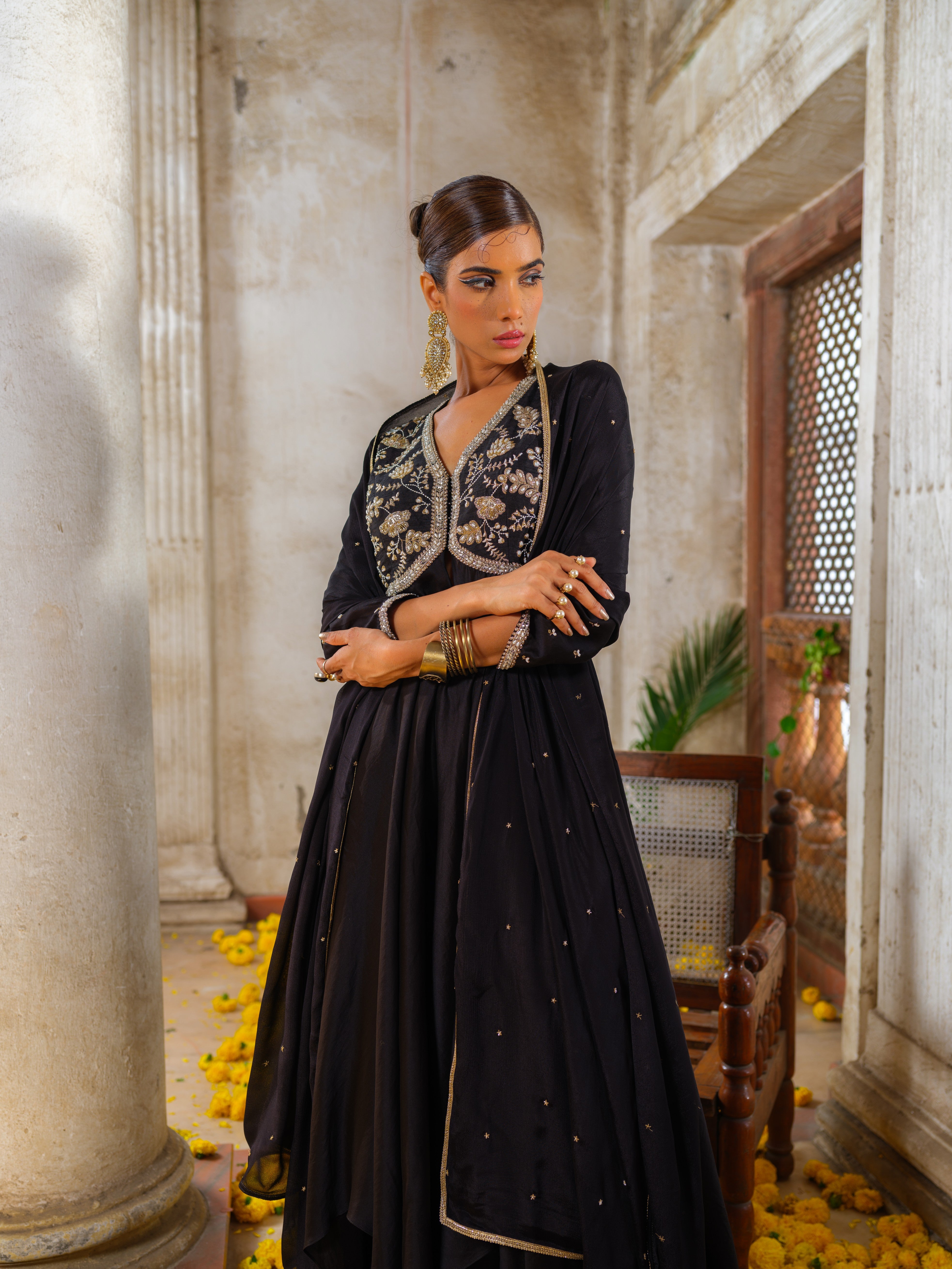 Tanya anarkali set