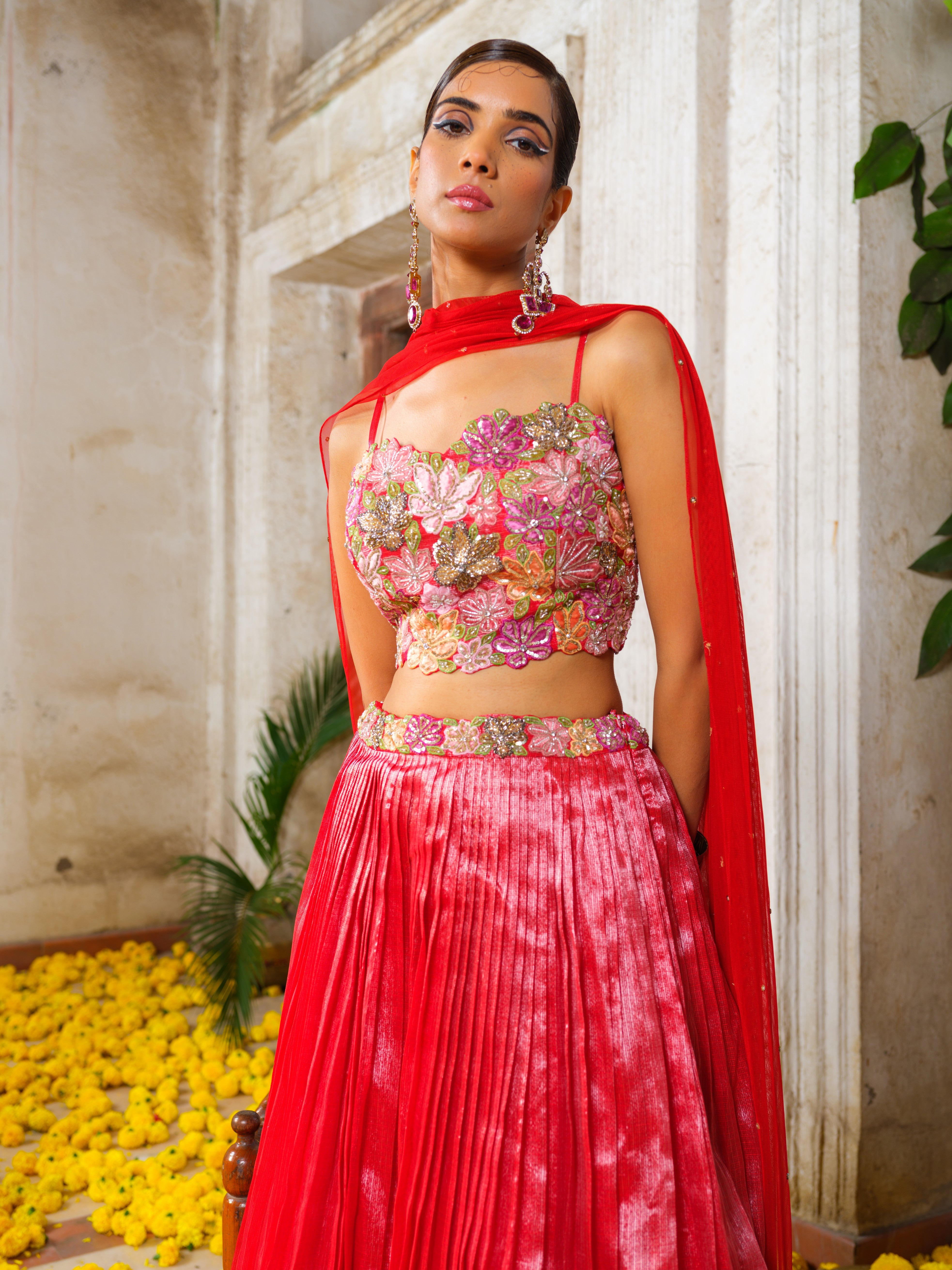 tara laal lehenga set