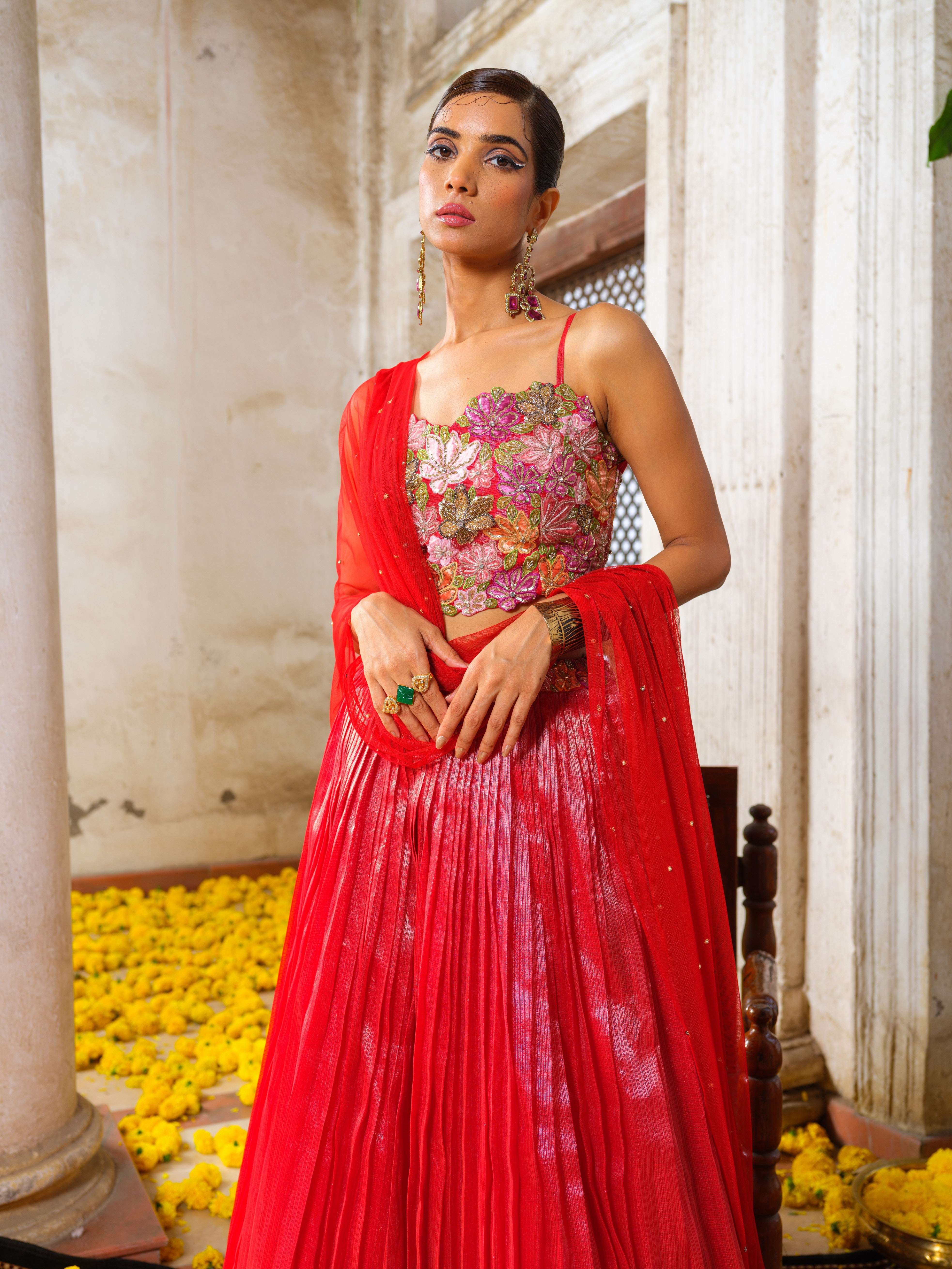 tara laal lehenga set