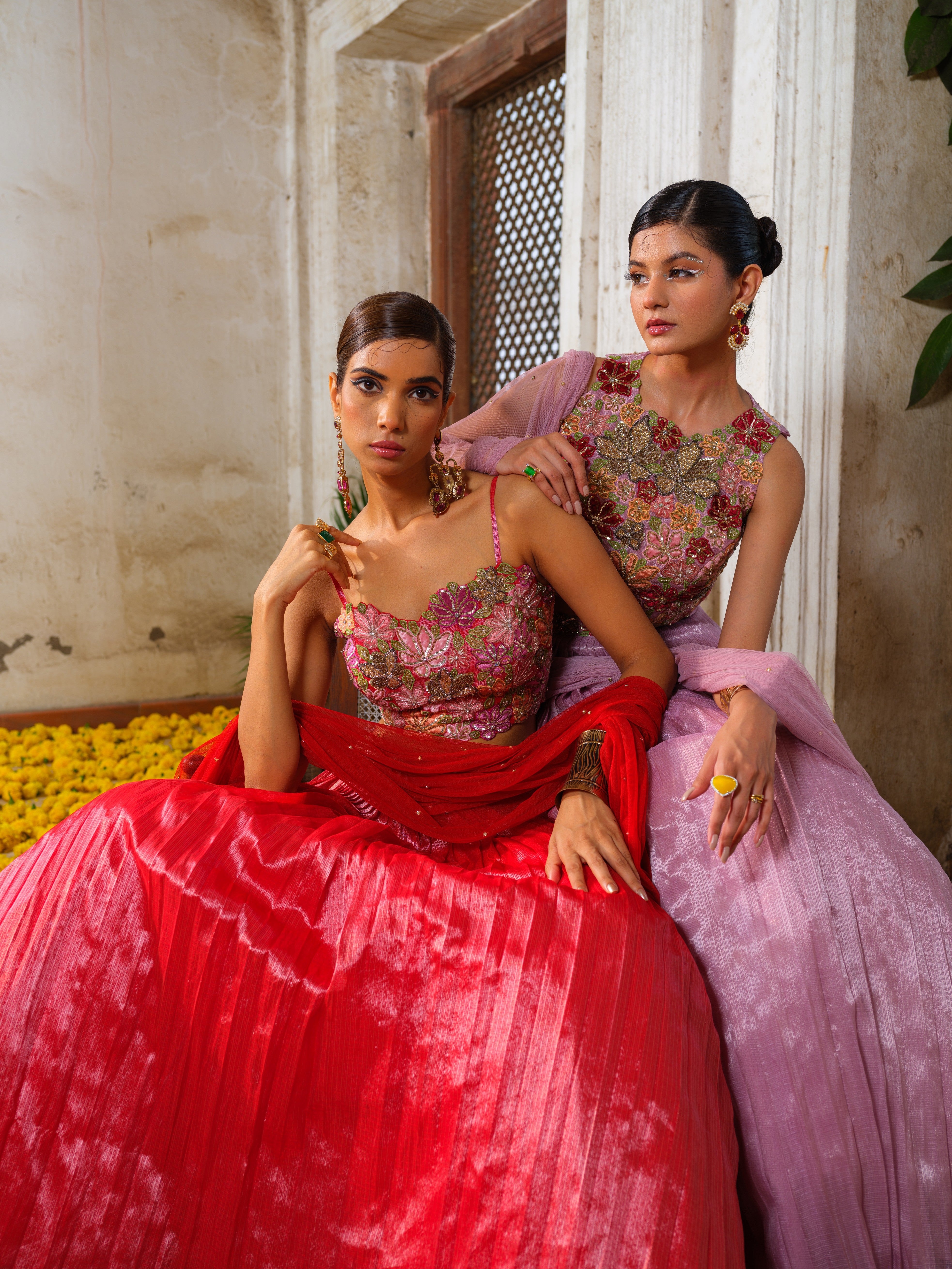 tara laal lehenga set