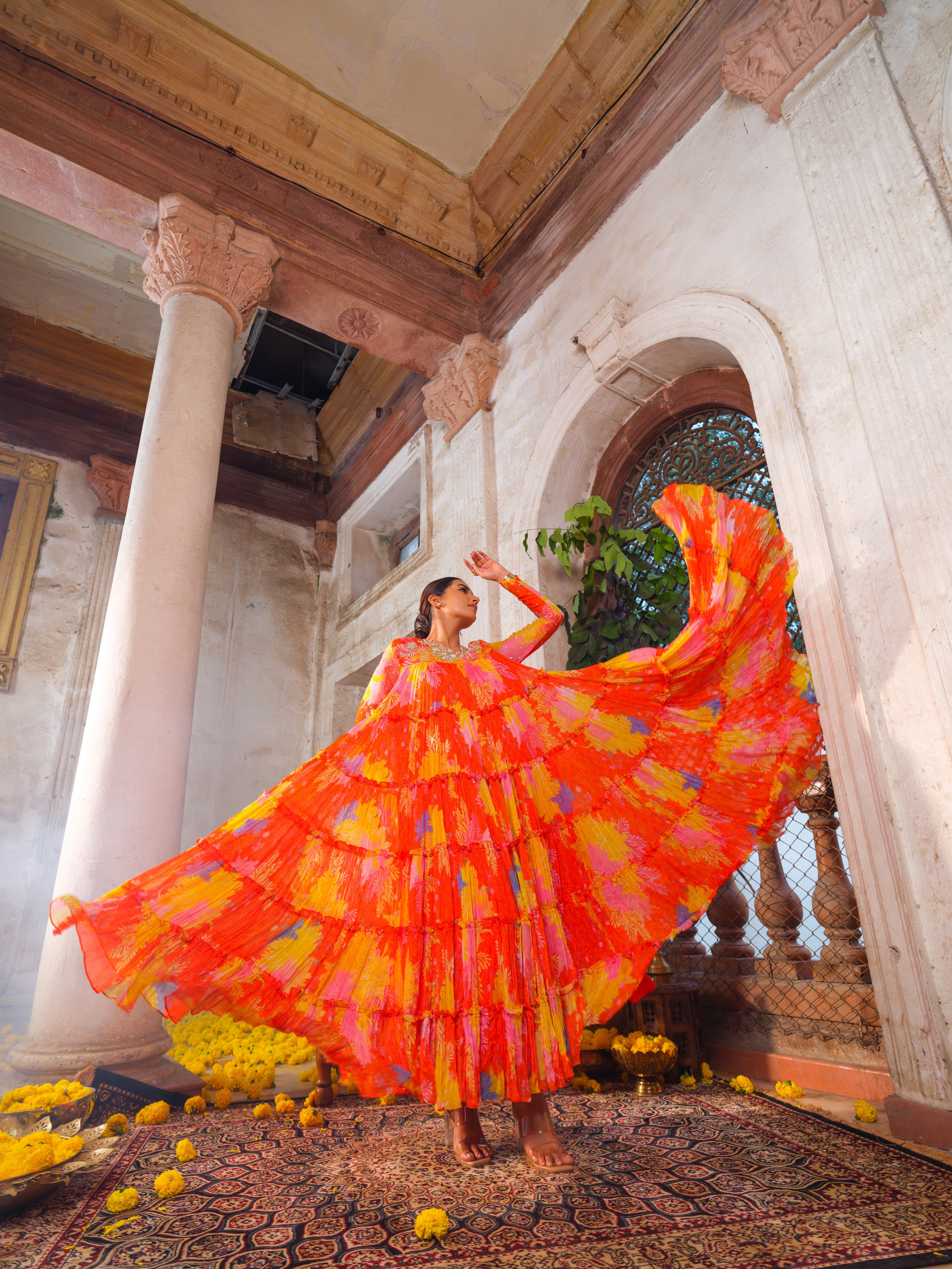 Gul tiered gown