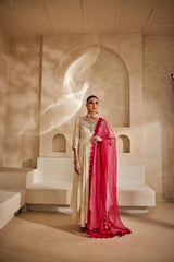 gulaabi anarkali set