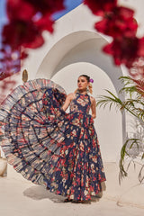 zeenat gown