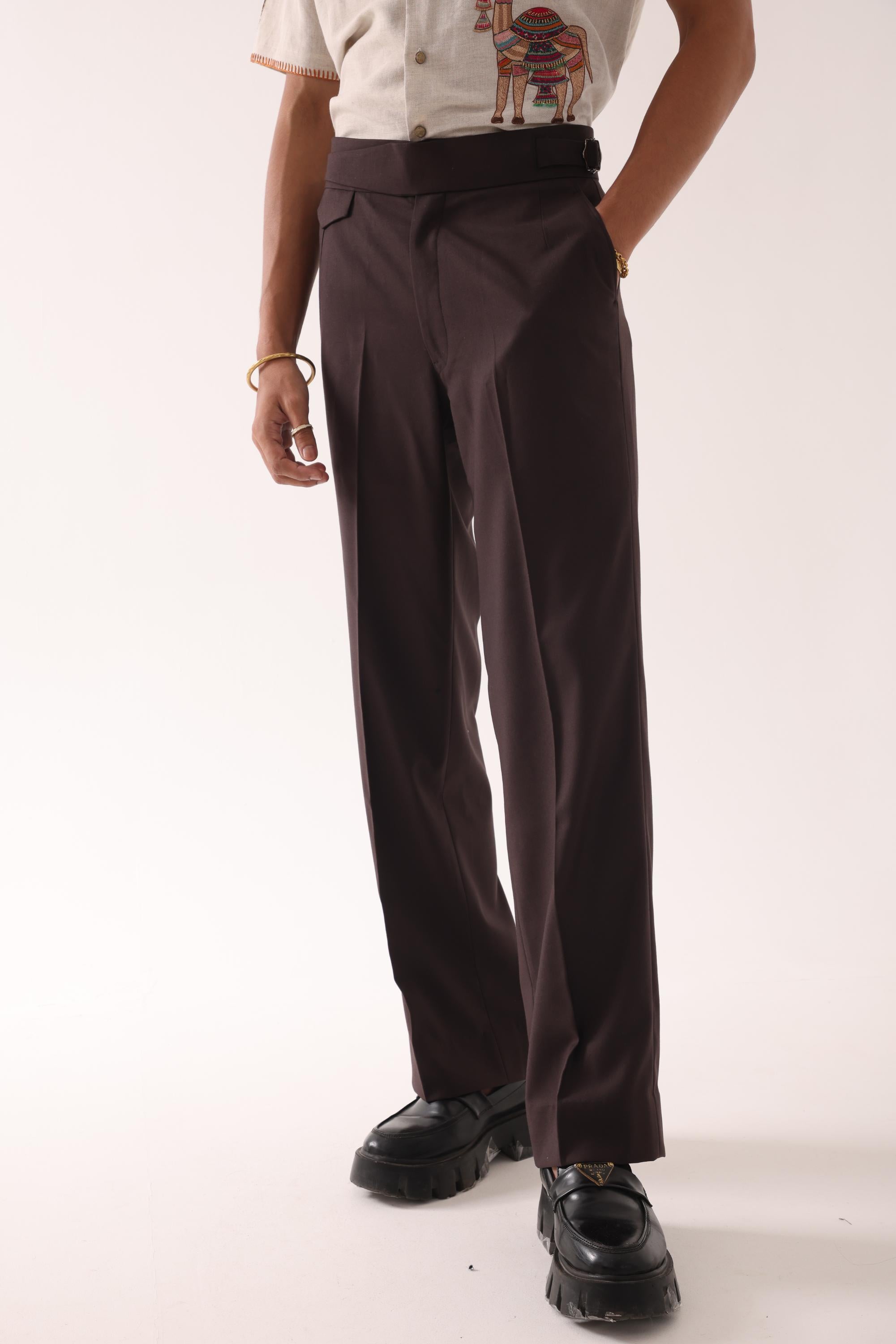 BROWN TROUSERS