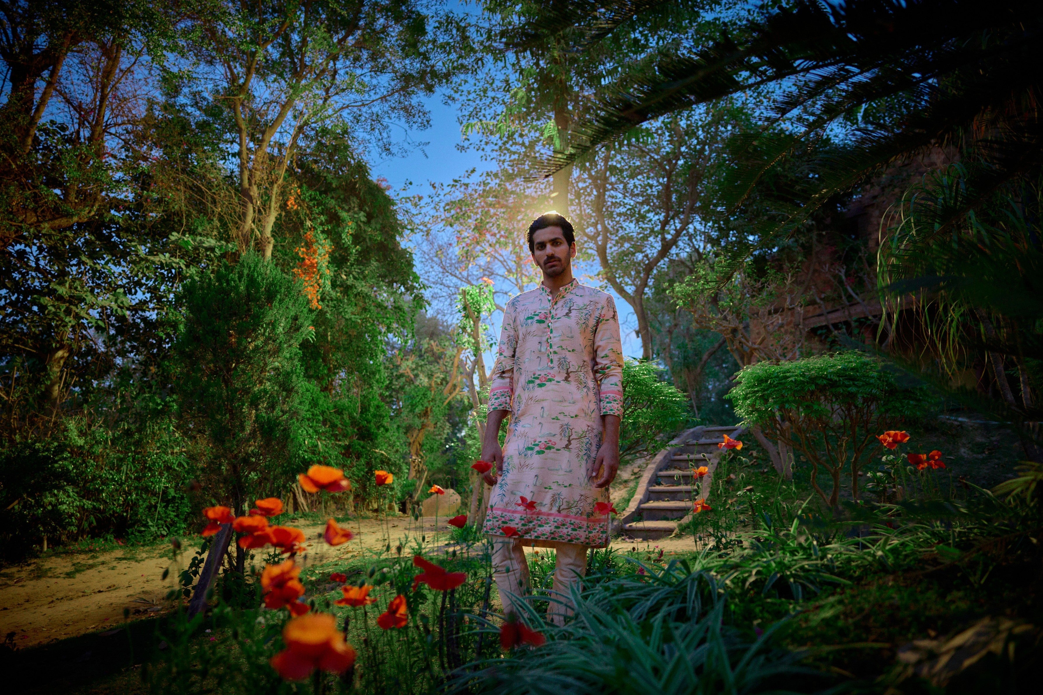 AMER KURTA