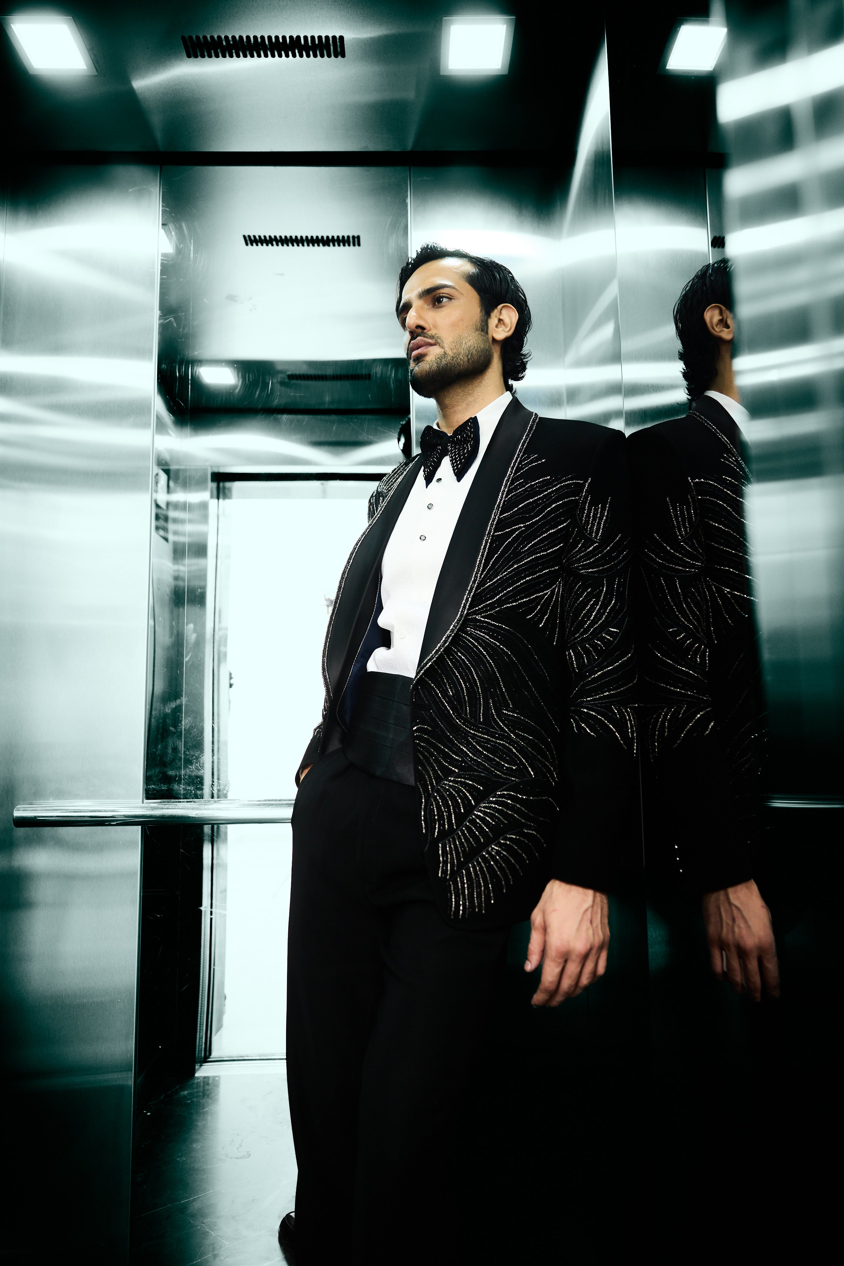 Noir Bloom Tuxedo