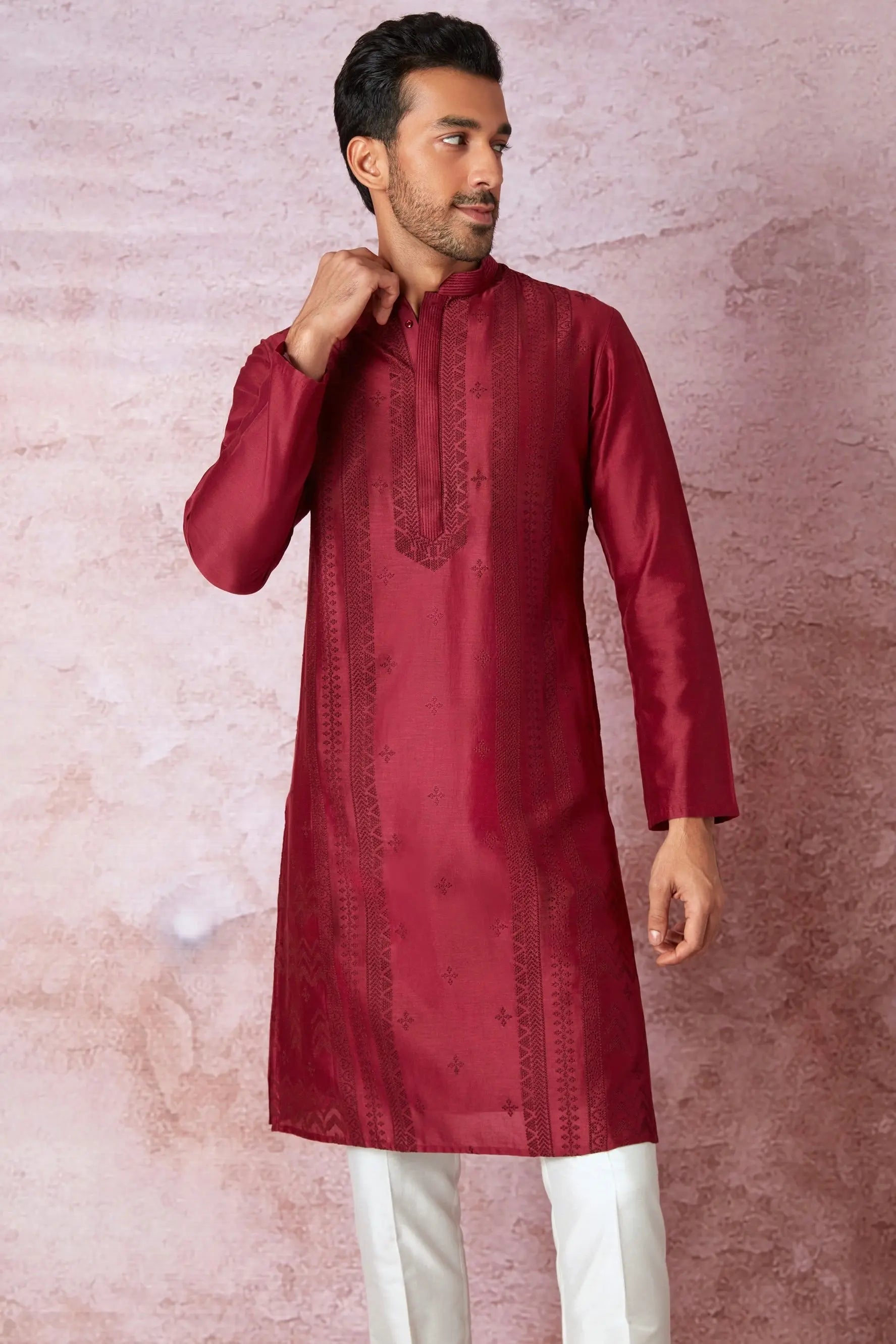 Timeless Maroon: Chanderi Silk Kurta with Resham Embroidery, Tone on Tone Panel