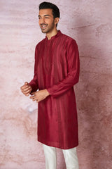 Timeless Maroon: Chanderi Silk Kurta with Resham Embroidery, Tone on Tone Panel