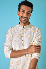 Leafy Affair: Ivory Kurta with Leaf Motifs in Yellow, Peach, and White