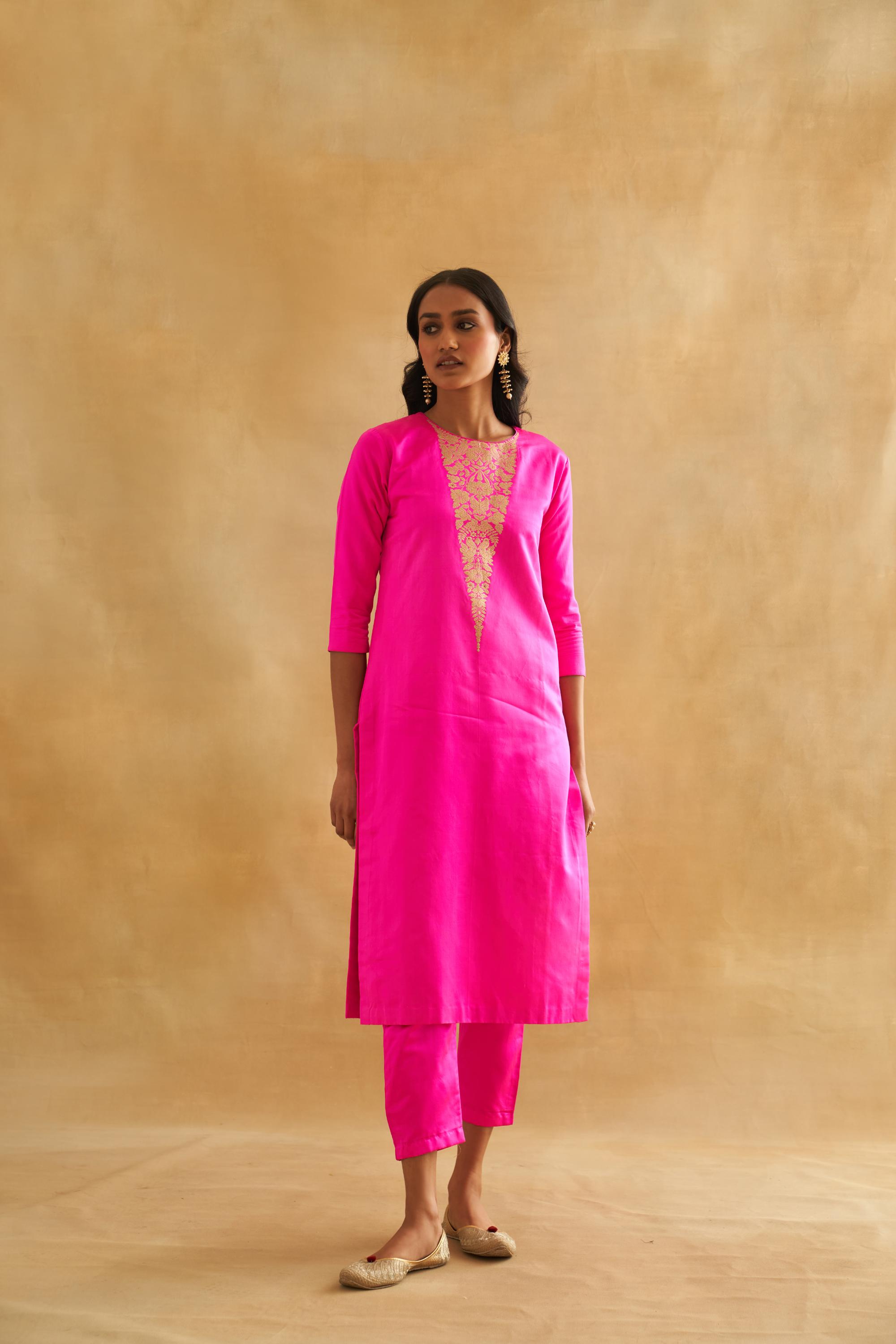 Katan Silk Kurta Set with Botanical Weave & Organza Dupatta