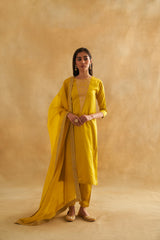 Katan Silk Kurta Set with Botanical Weave & Organza Dupatta