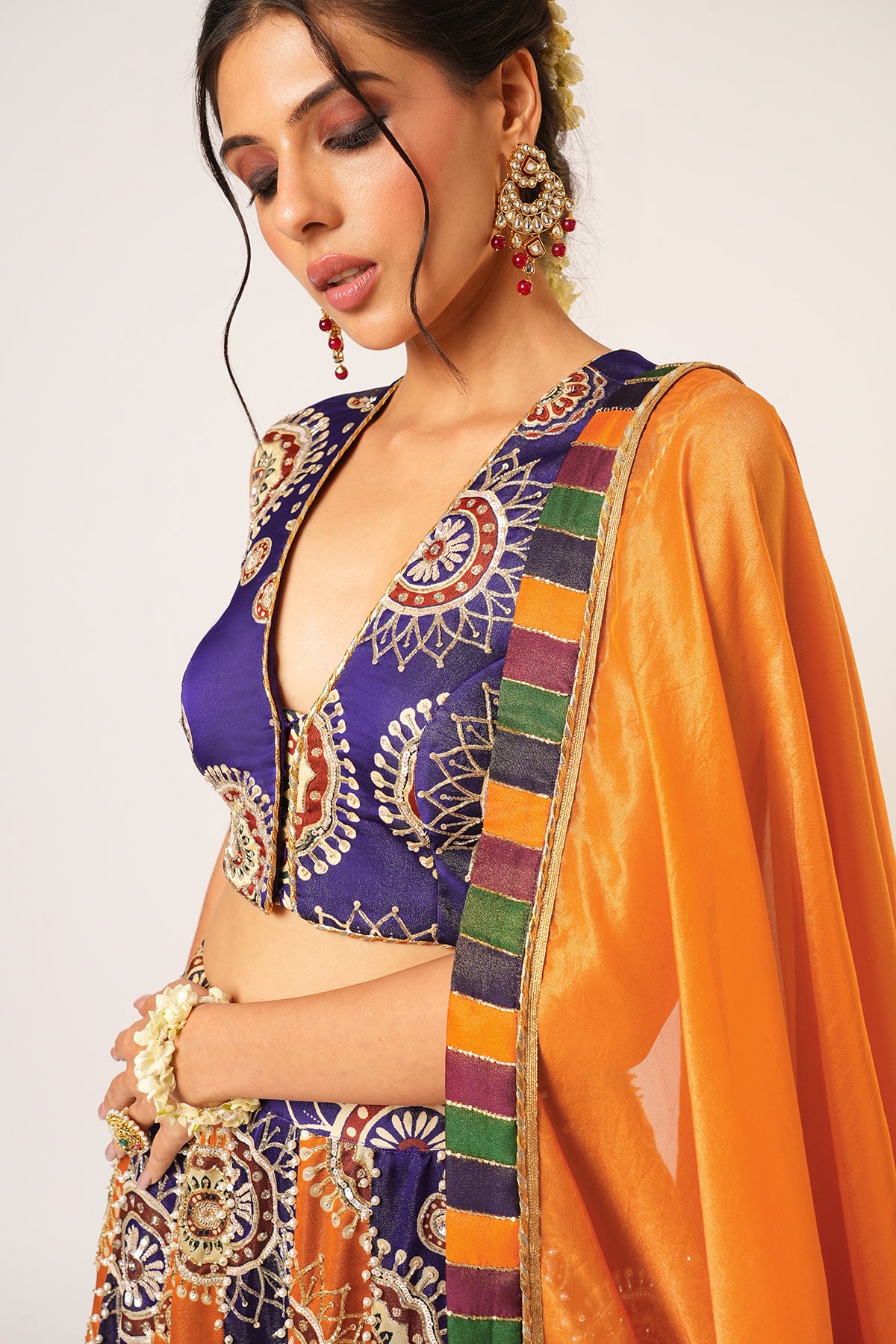 GOLAKARI LEHENGA
