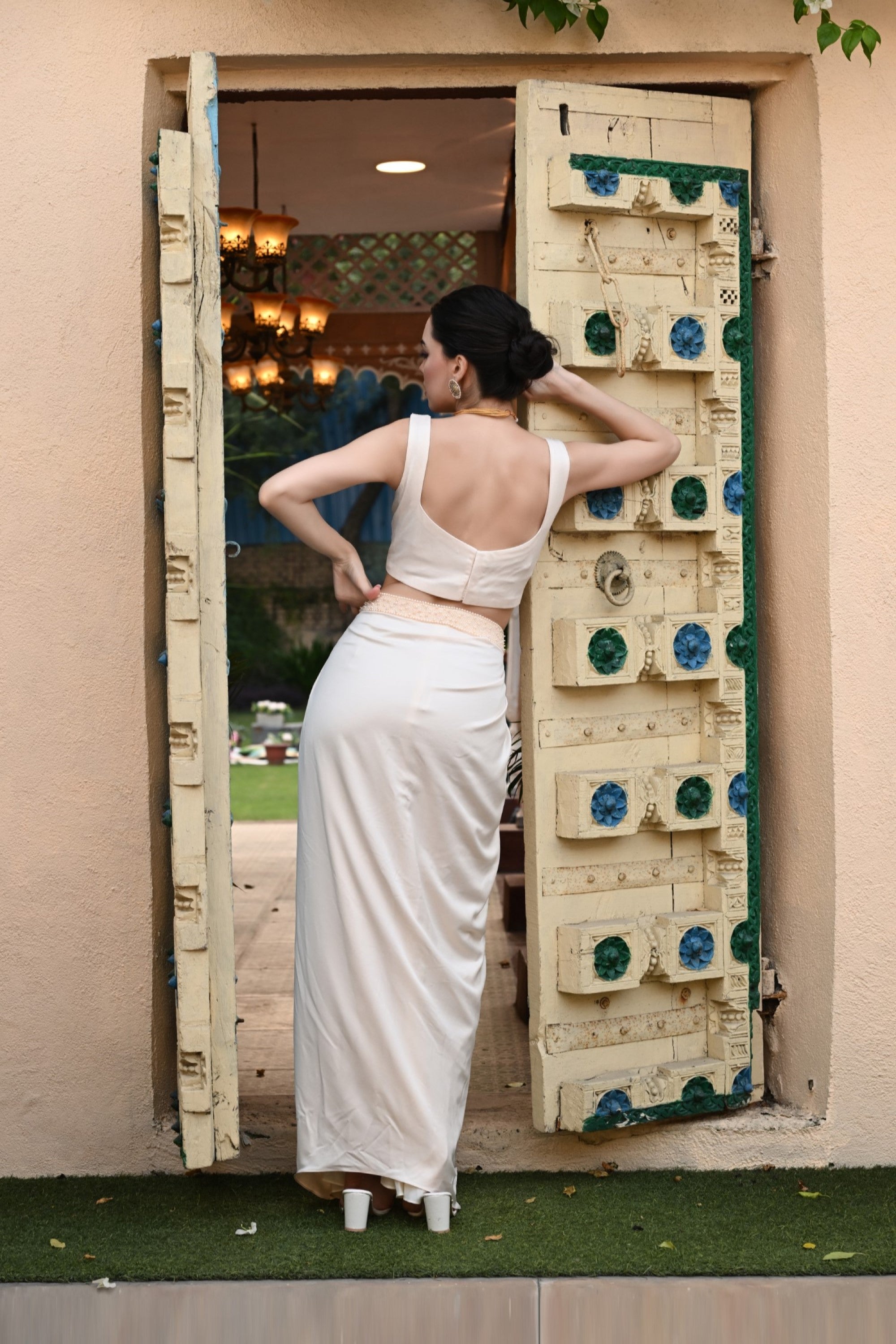 IVORY COLOR INDO WESTERN SKIRT DRESS