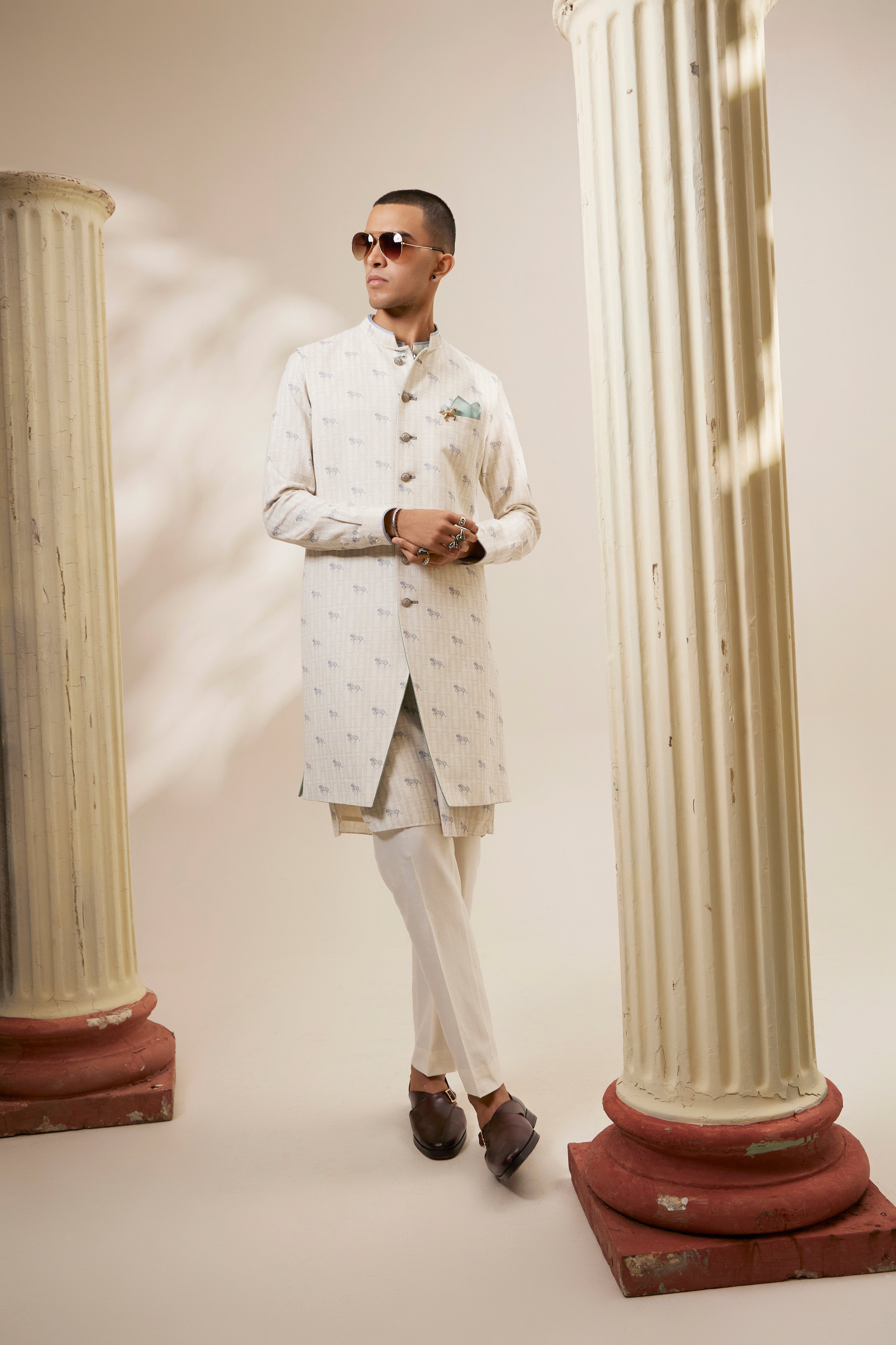 Cream horse of Siena sleeveless sherwani jacket