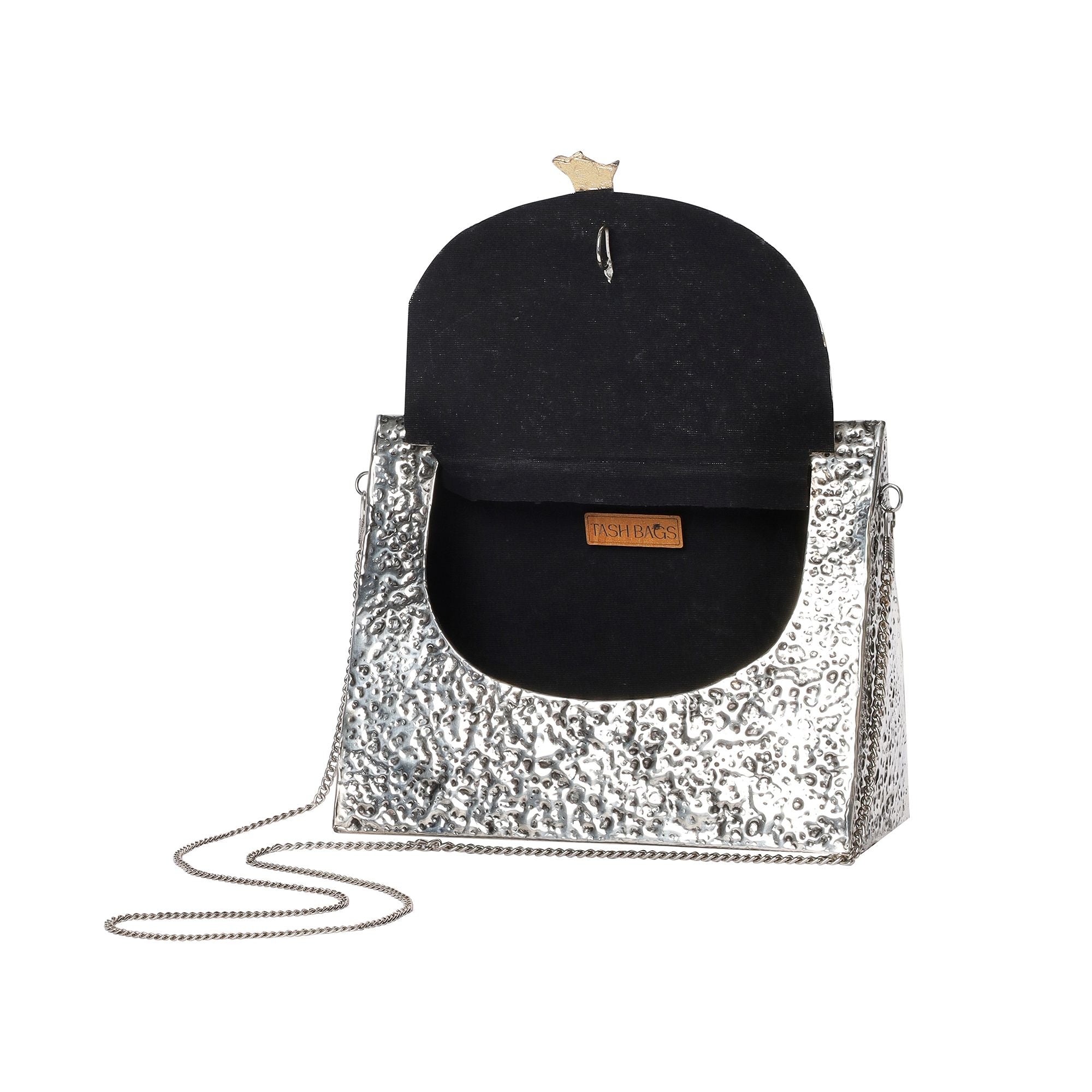 TRIANGLE HAMMERED BRASS BOW BAG IN SILVER