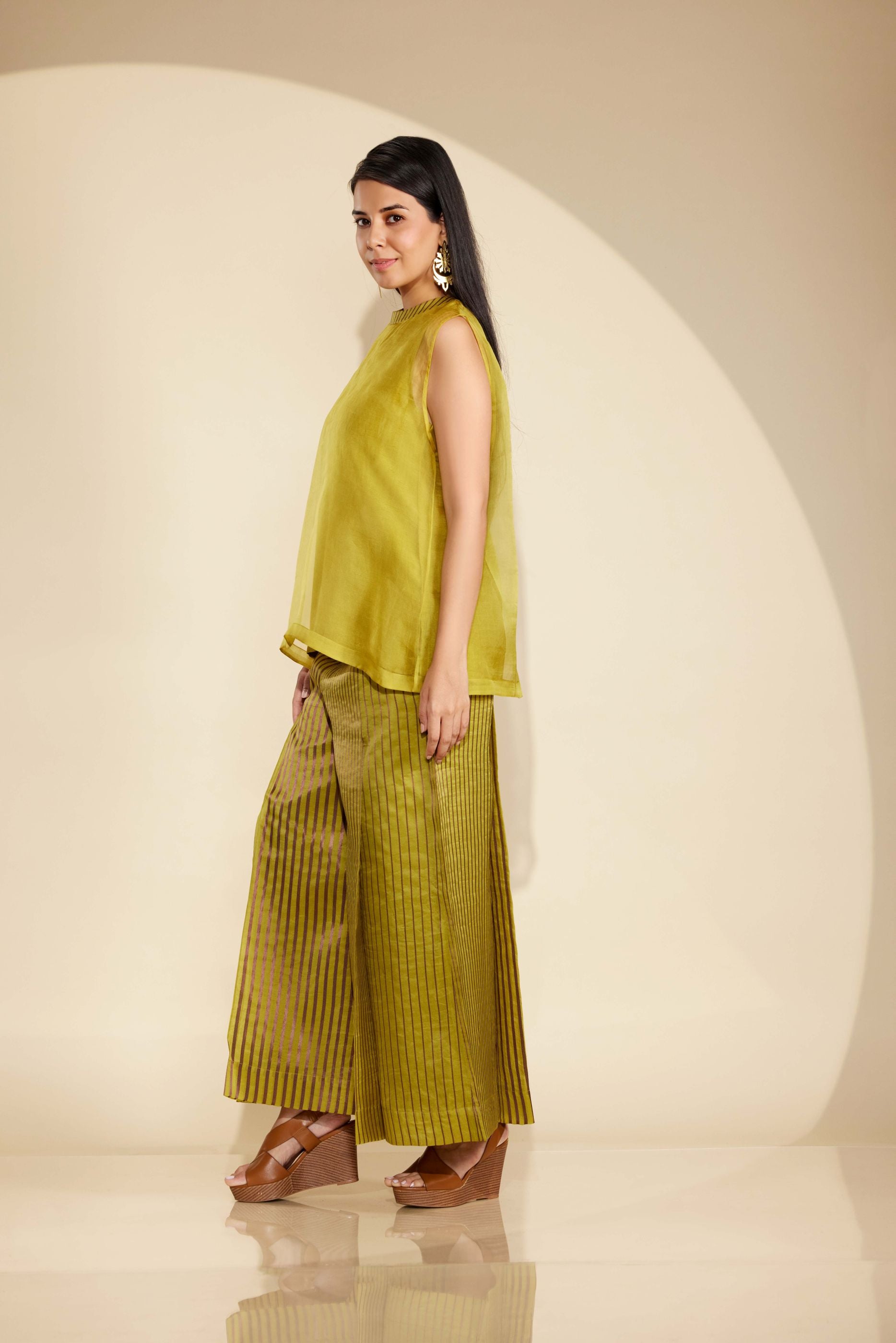 YELLOW VEST TOP SET