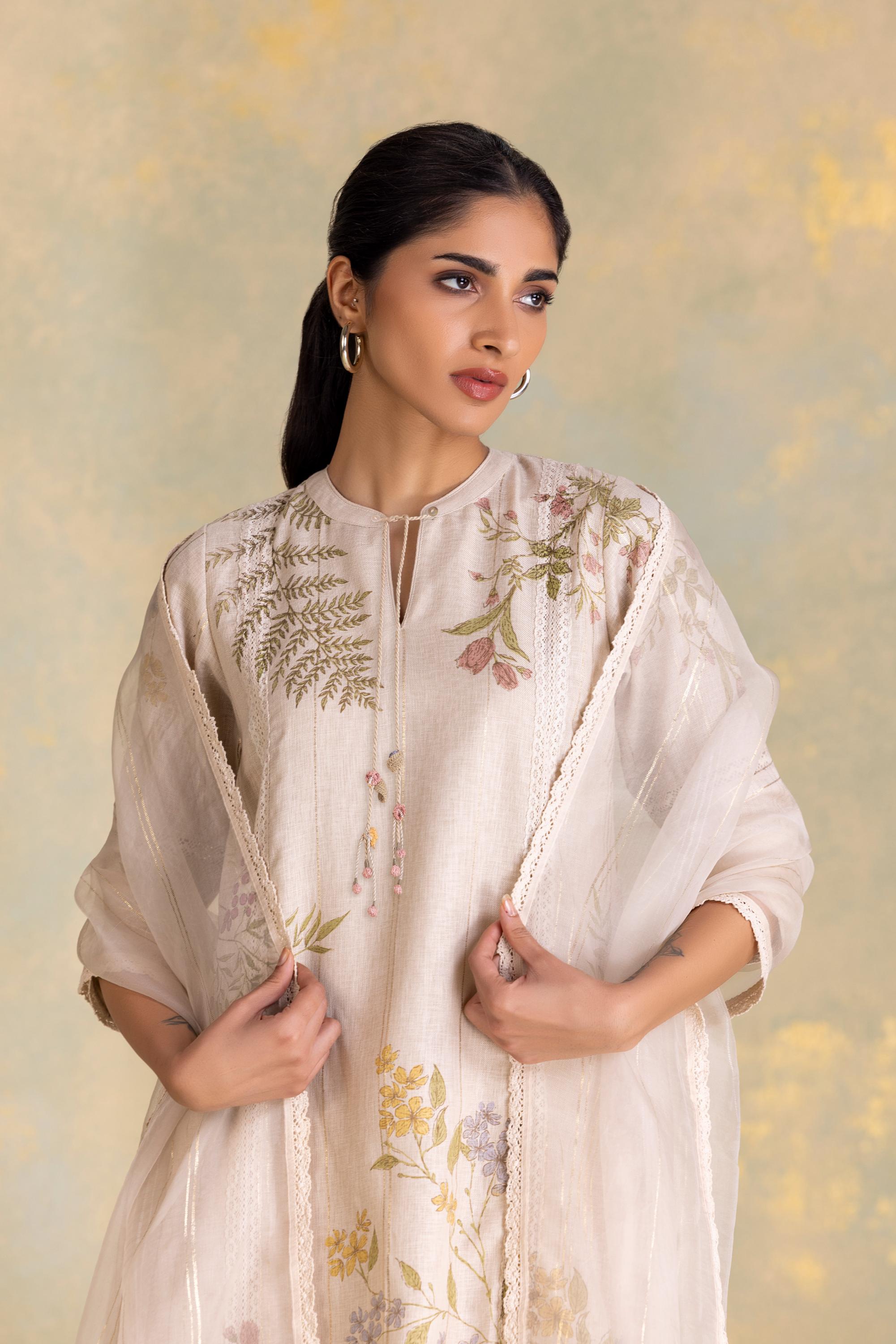 Botanique Kurta Set