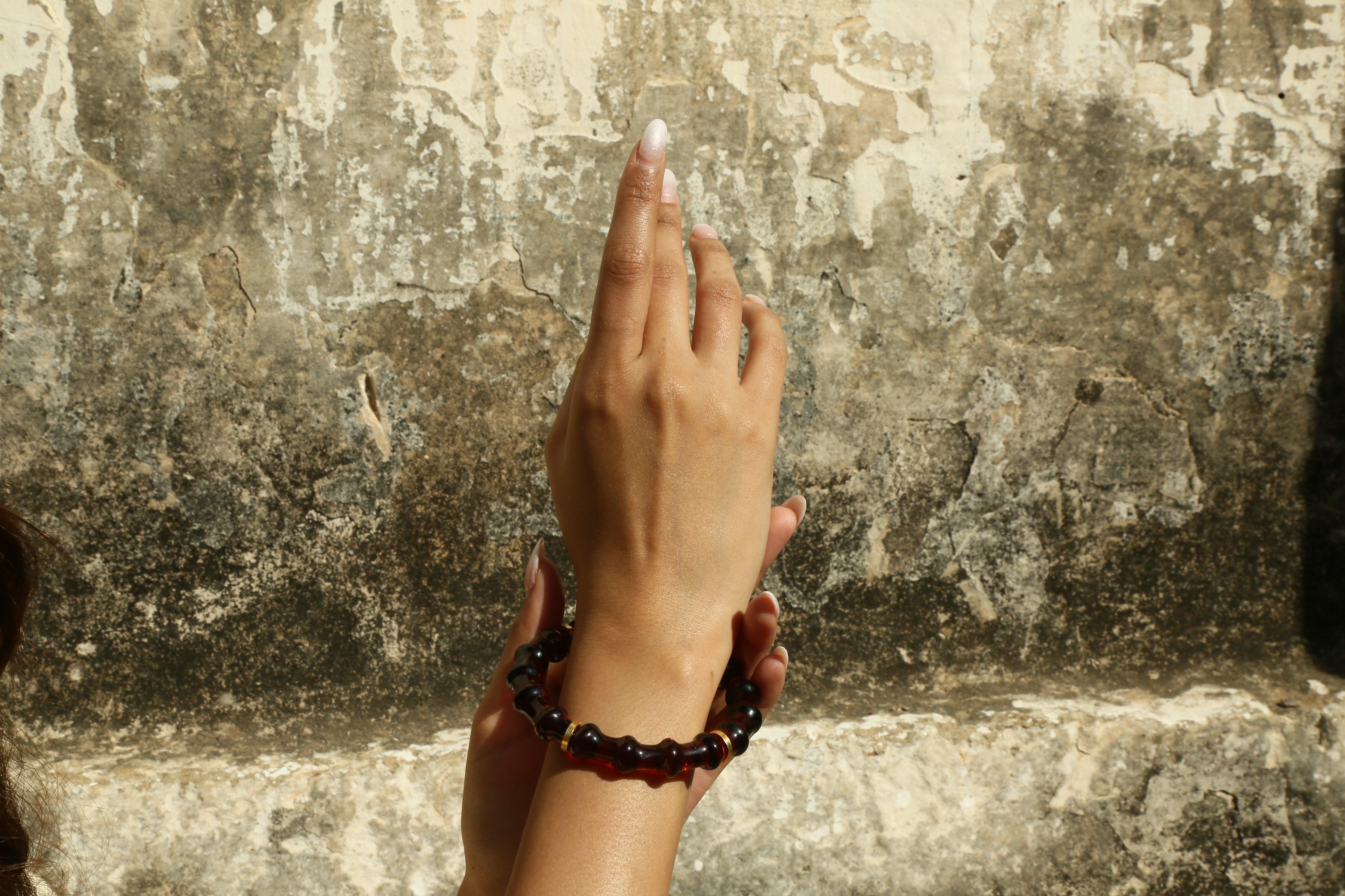 Sona Brown Glass Bangle