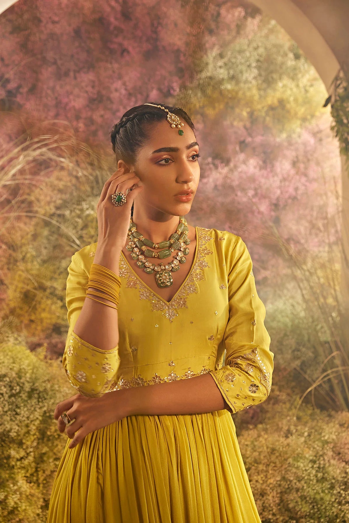 INAYA