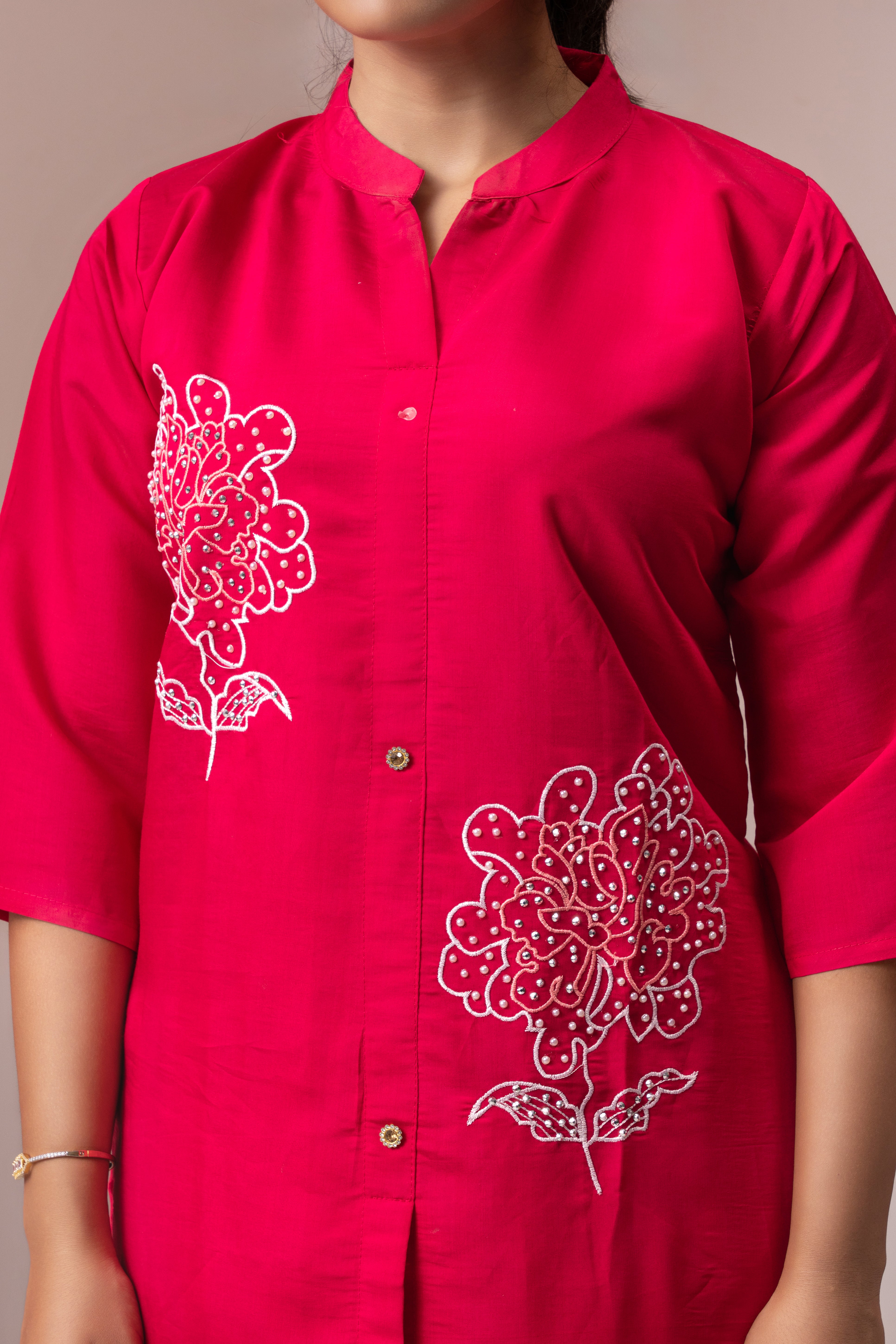 CHERRY EMBROIDERED COTTON TOP WITH TROUSERS
