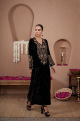 AFREEN: Black Embroidered Kaftaan Dress