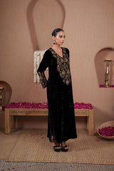 AFREEN: Black Embroidered Kaftaan Dress