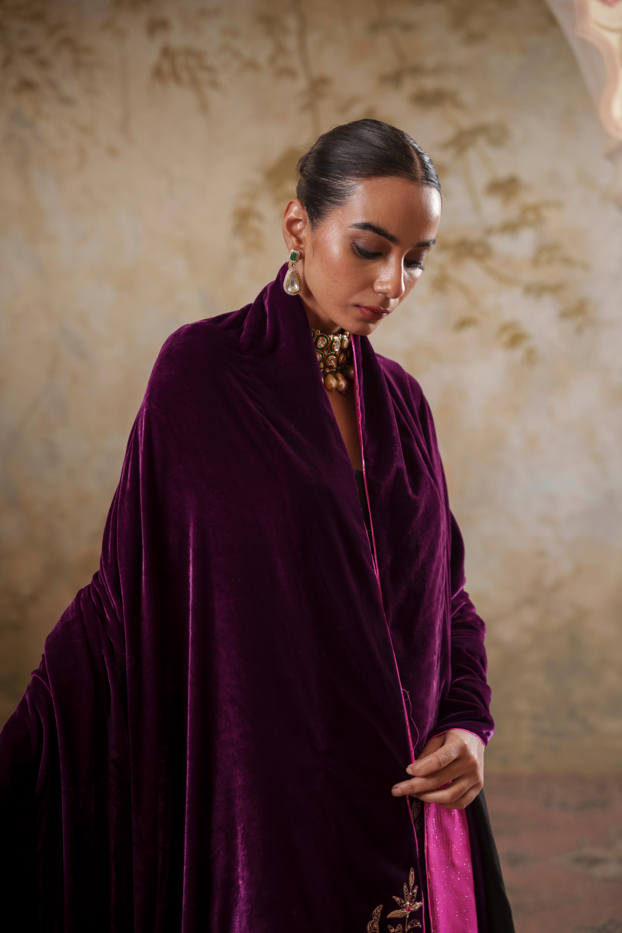 AFREEN: Purple Embroidered Duashala