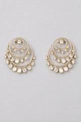 Bold and dramatic two tone finish kundan poli chaandbalis