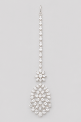 Elegant and petit diamond maangtika