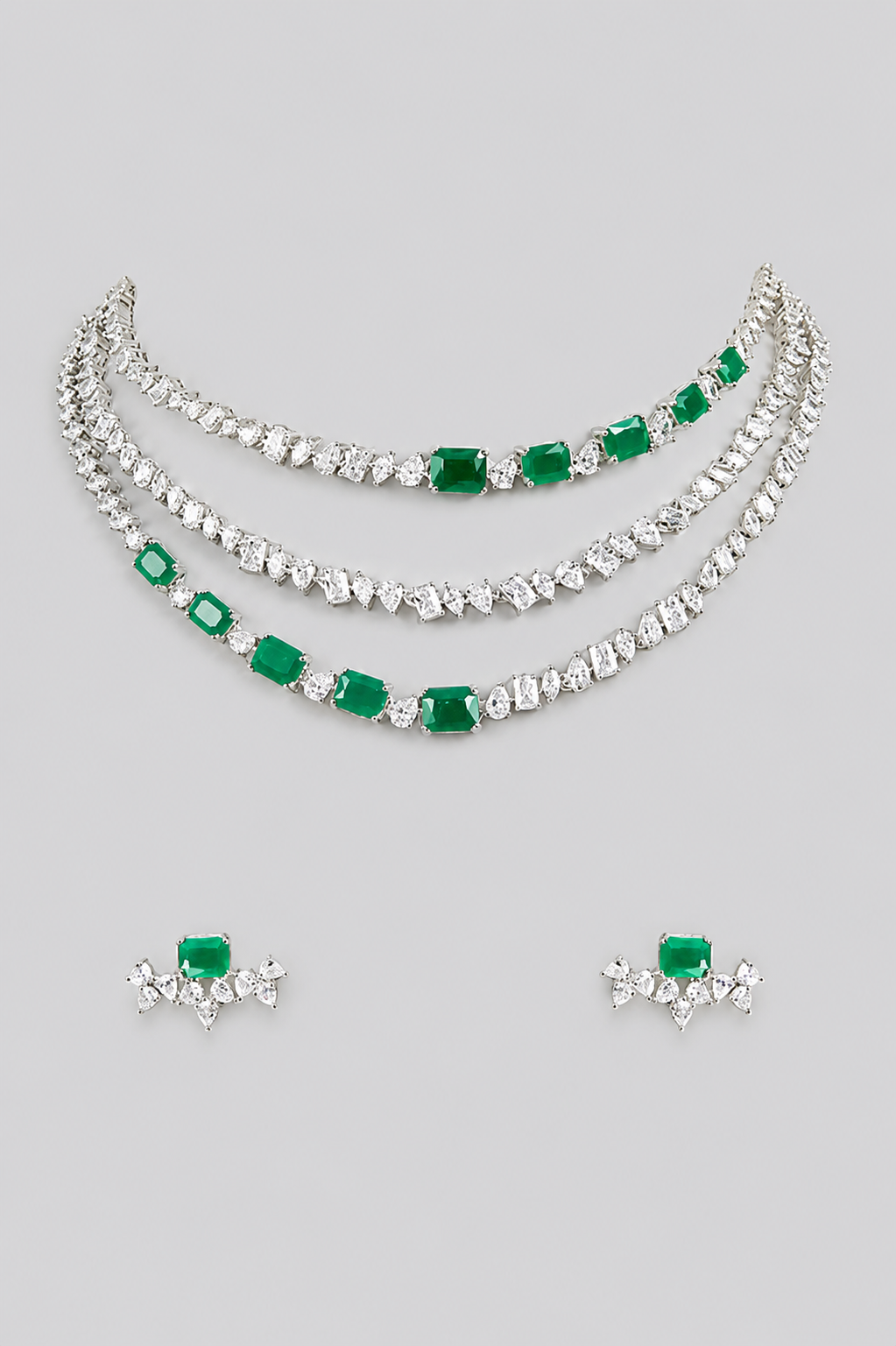 Elegant and classy diamond long necklace set with emeralds