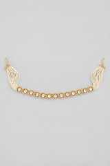 Beautifully arranged dainty kundan polki sheeshpatti with pearl strings