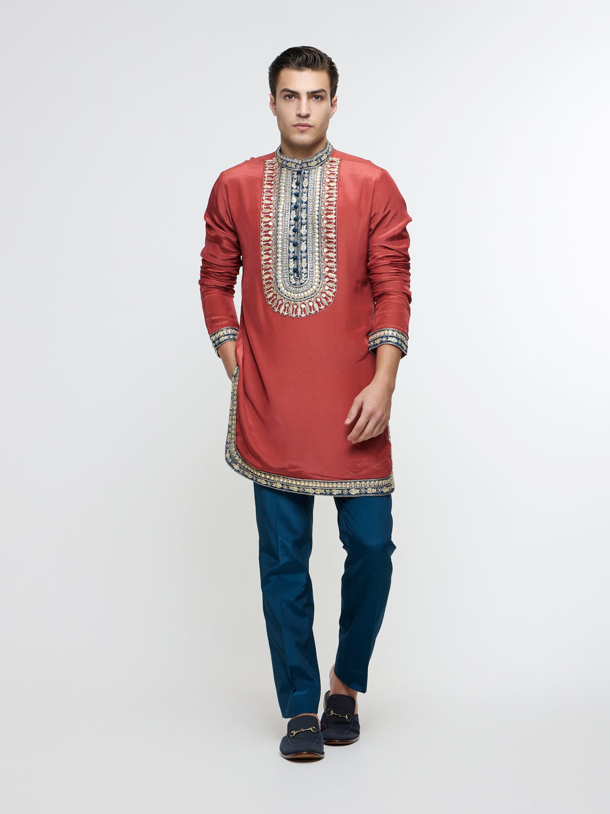 RUHAAN THREADWORK YOKE EMBROIDERED KURTA WITH PANTS