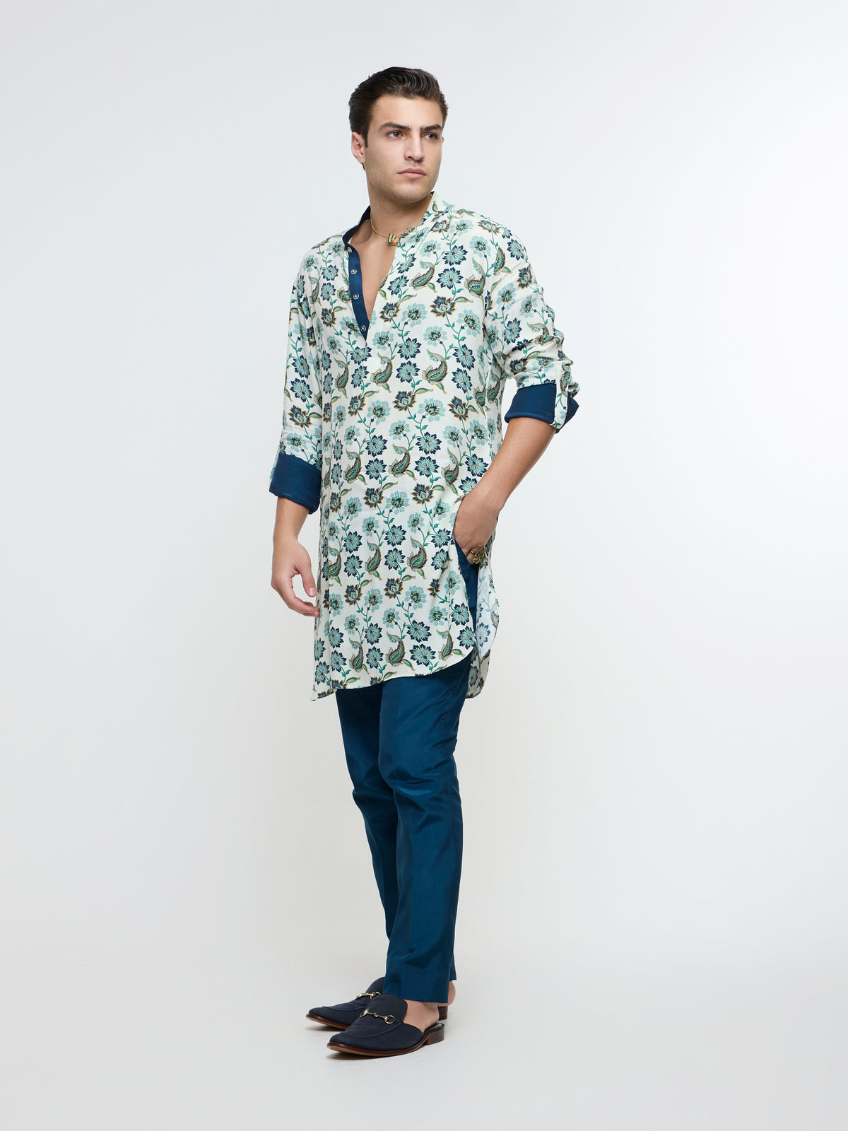 IVAAN WHITE JAAL ROLLED UP KURTA