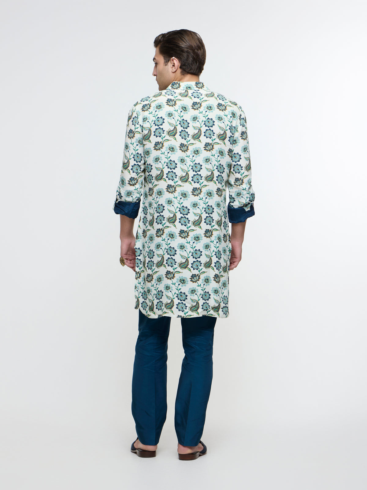 IVAAN WHITE JAAL ROLLED UP KURTA