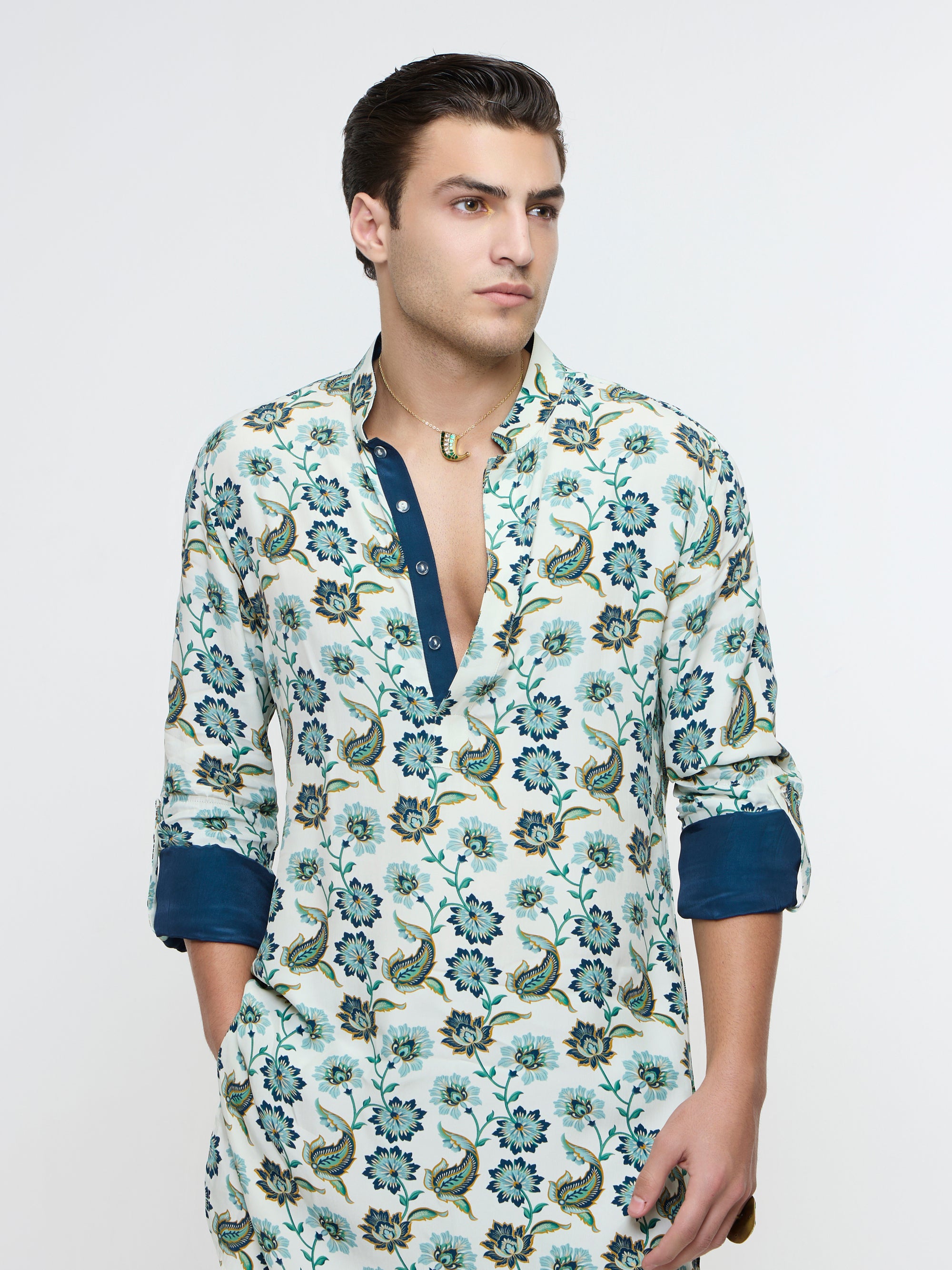 IVAAN WHITE JAAL ROLLED UP KURTA