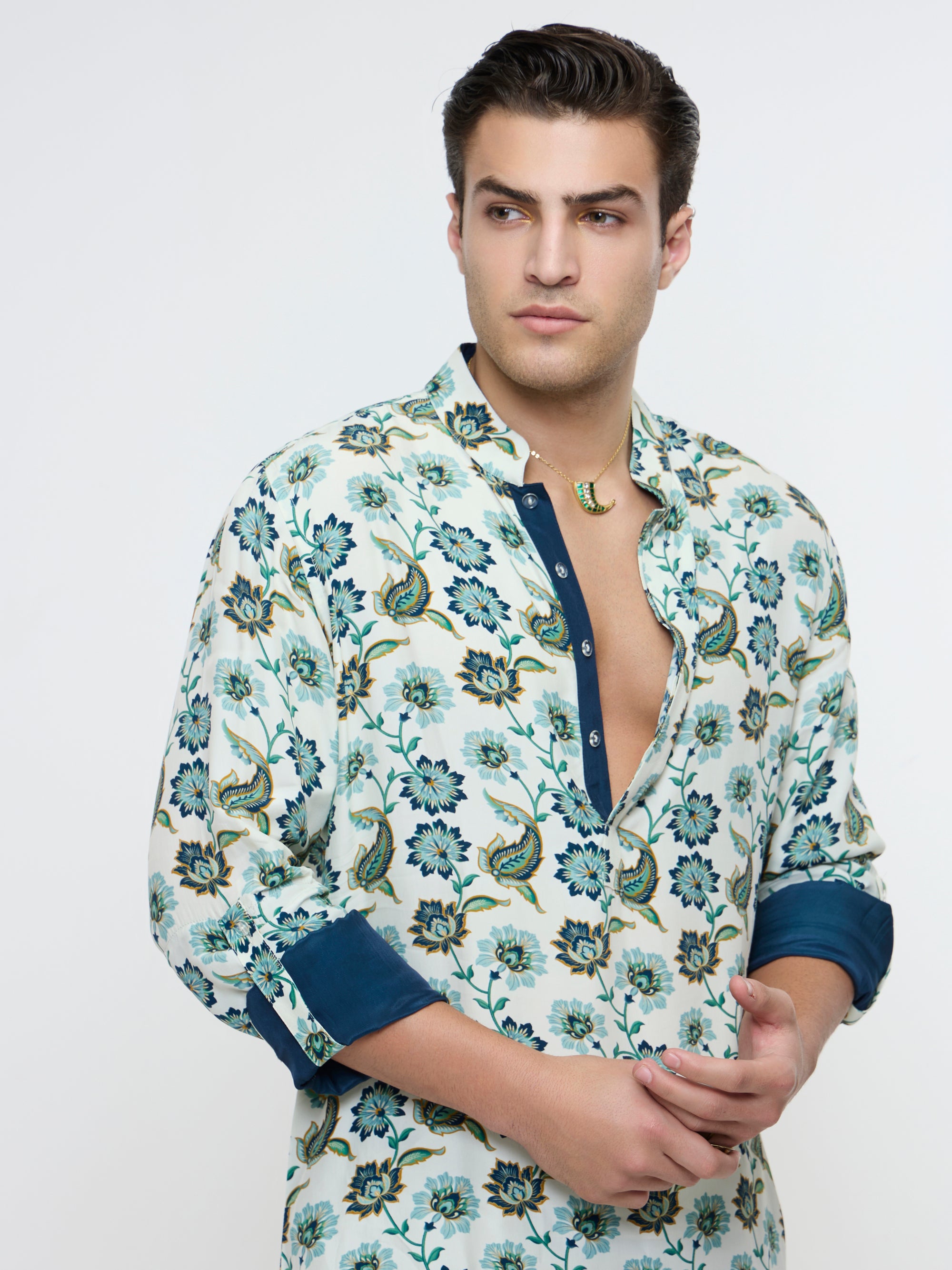 IVAAN WHITE JAAL ROLLED UP KURTA