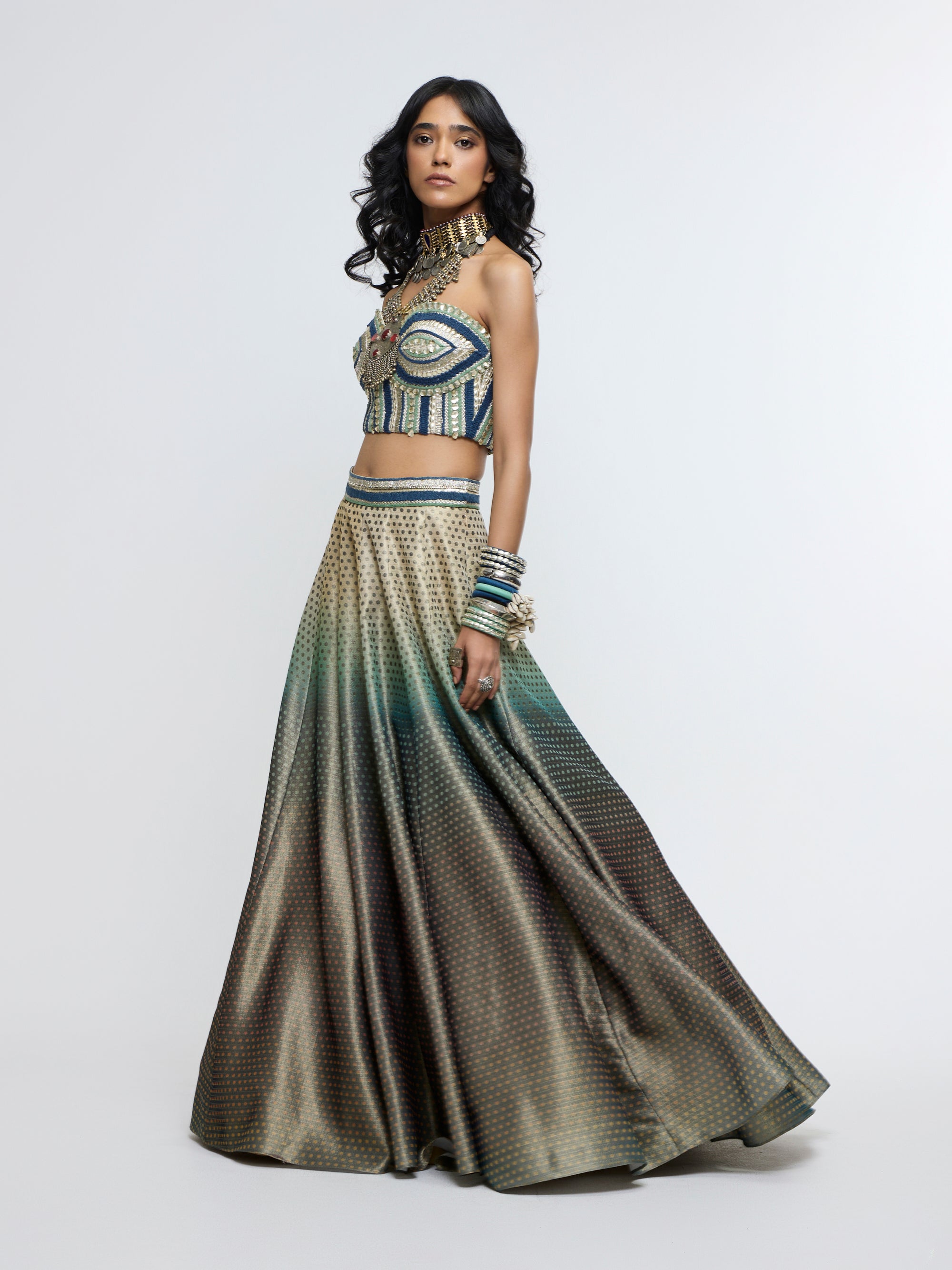 KARIYA CORSET PAIRED WITH LEHENGA