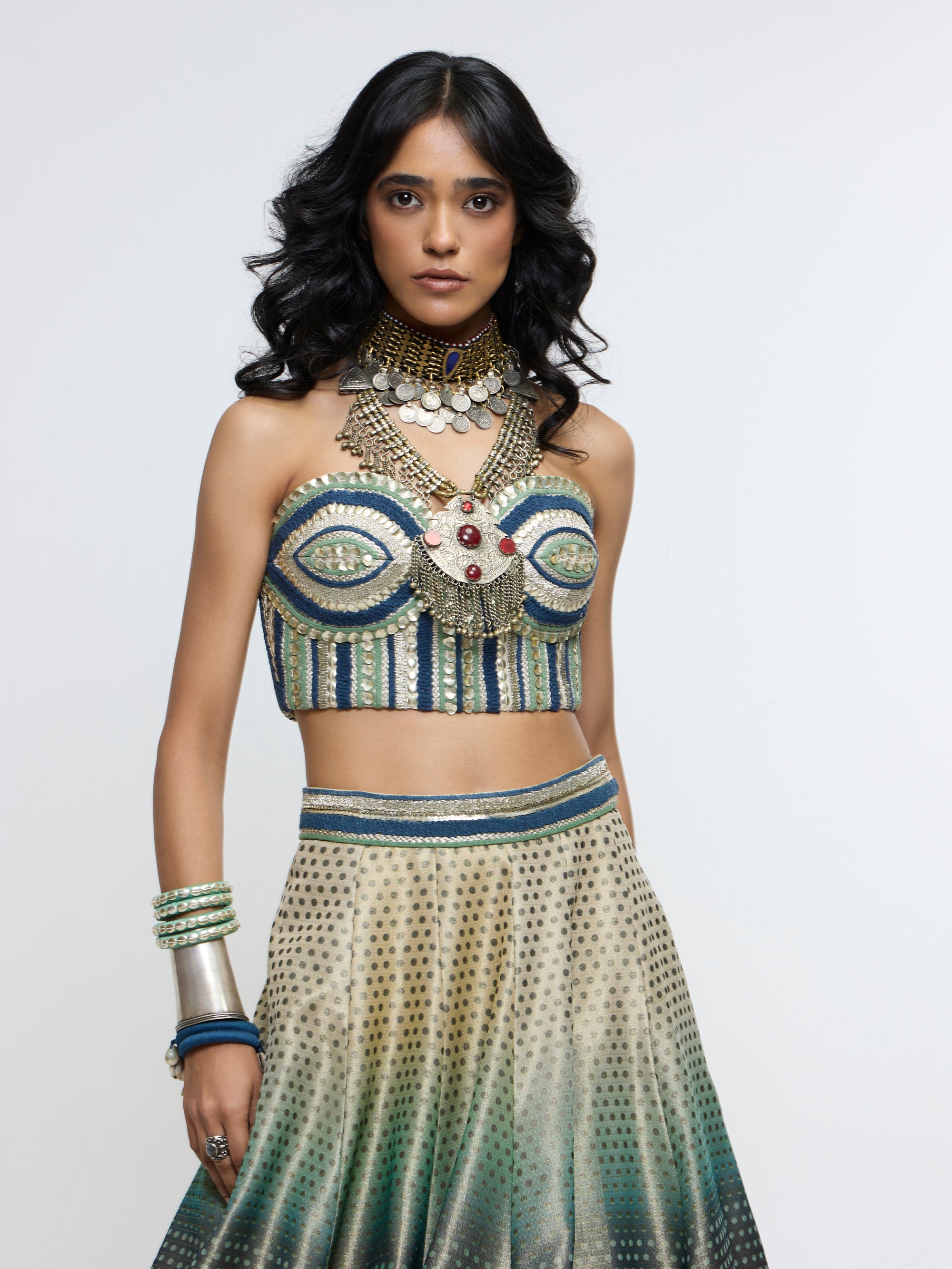 KARIYA CORSET PAIRED WITH LEHENGA