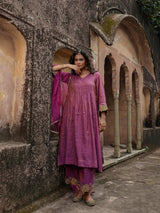 SUKHI