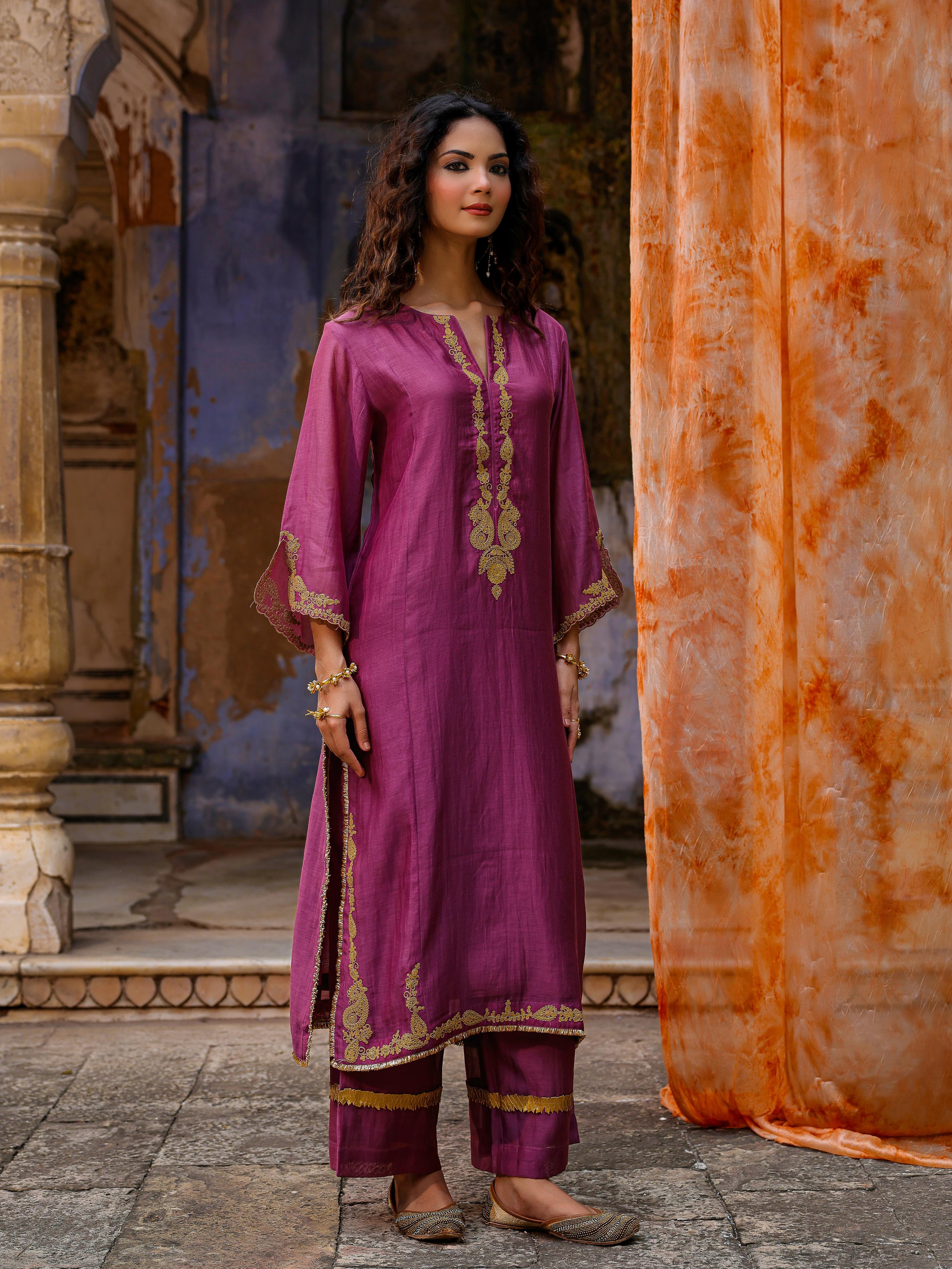 MUSKAAN