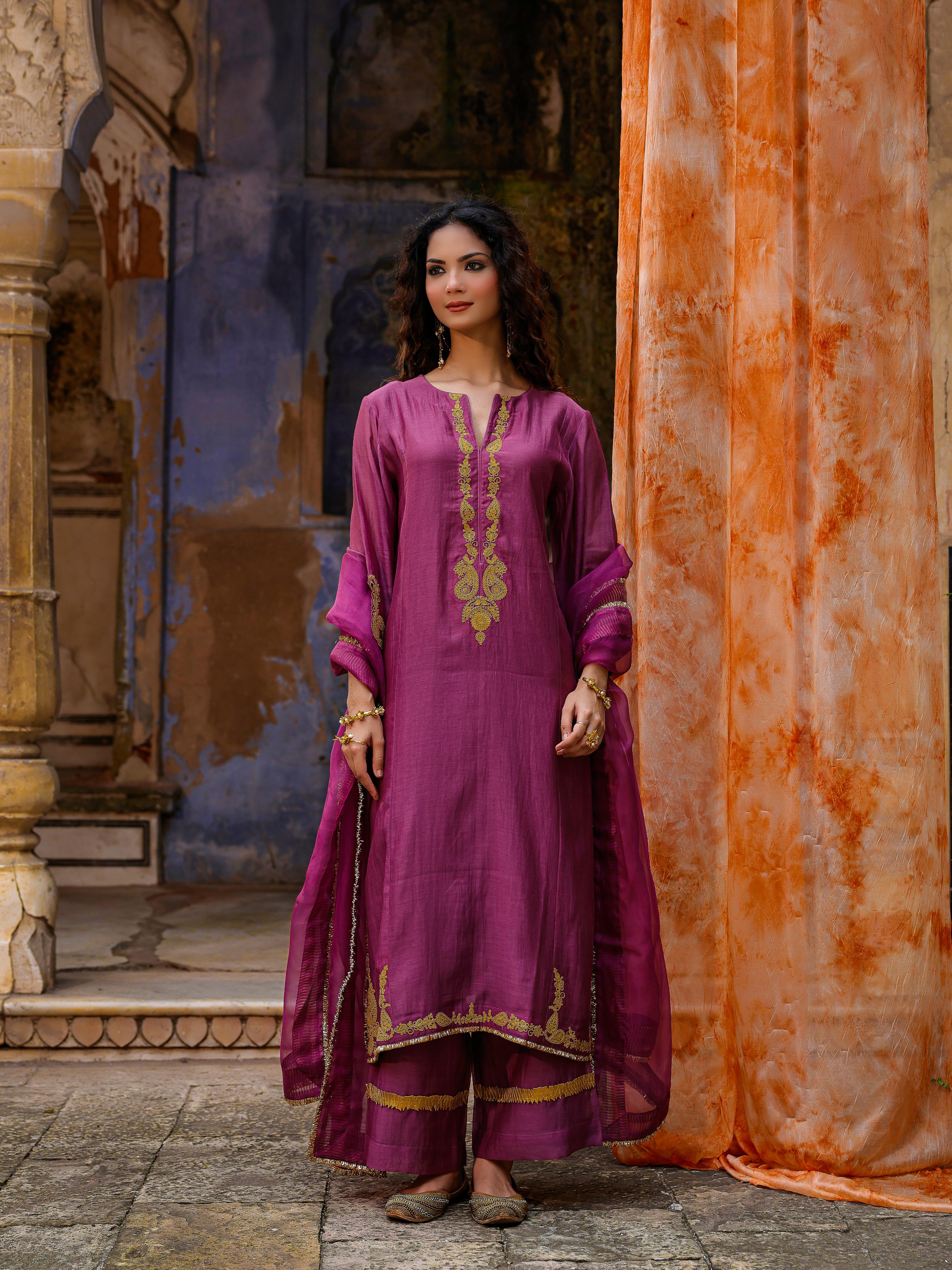 MUSKAAN