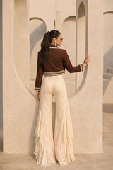 Sand & Lace
