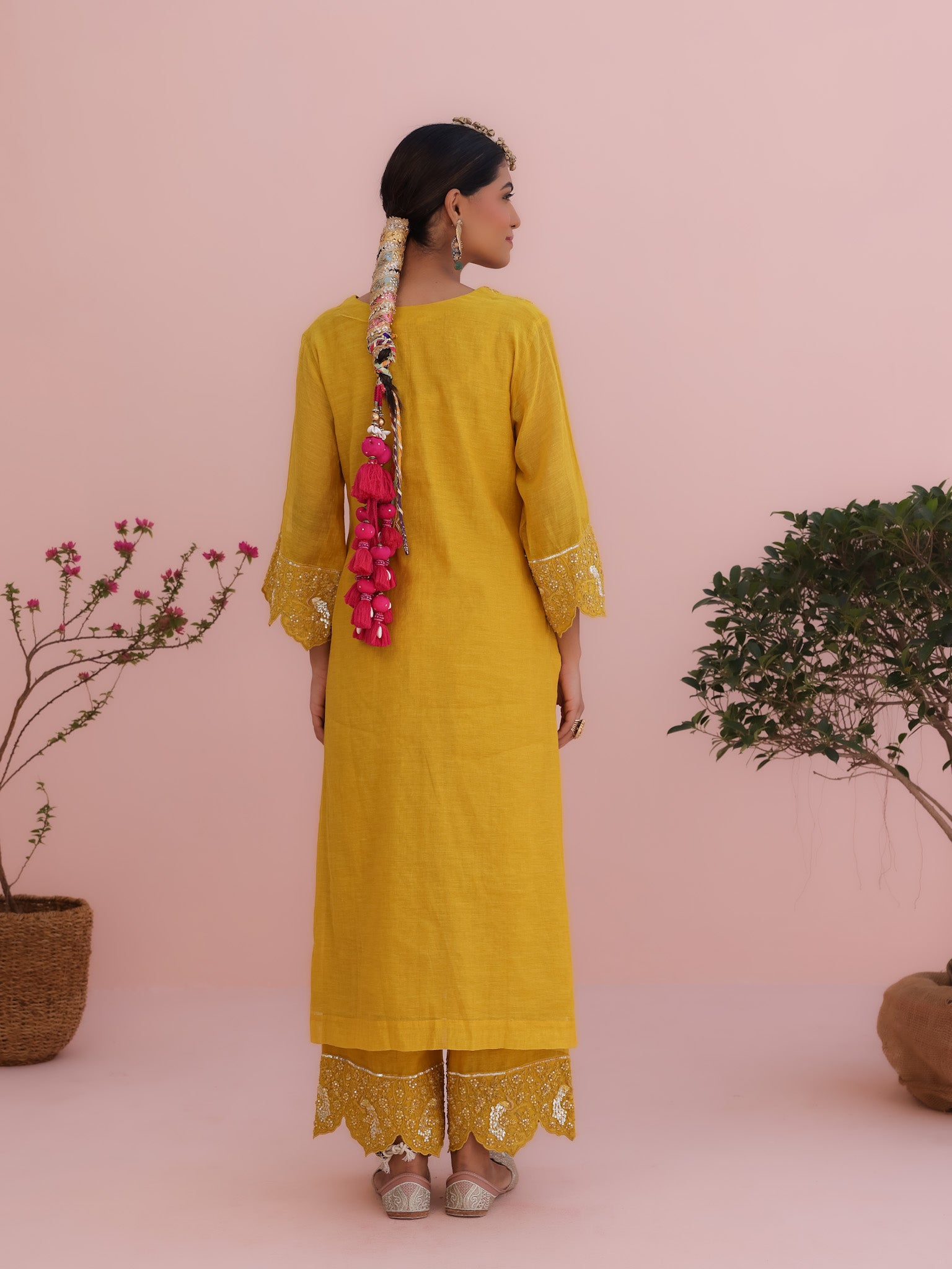 MAHIRA